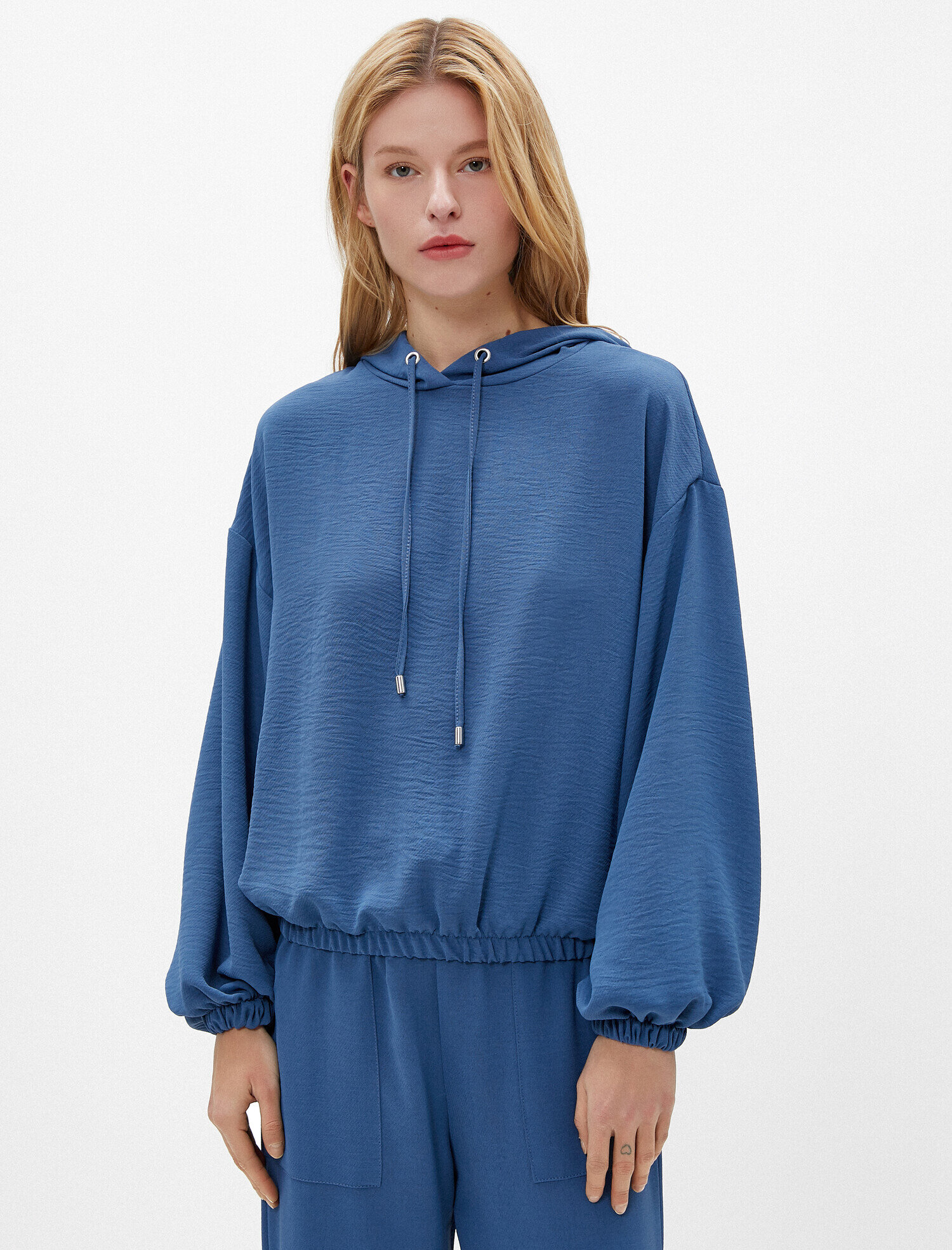 Kapüşonlu Sweatshirt