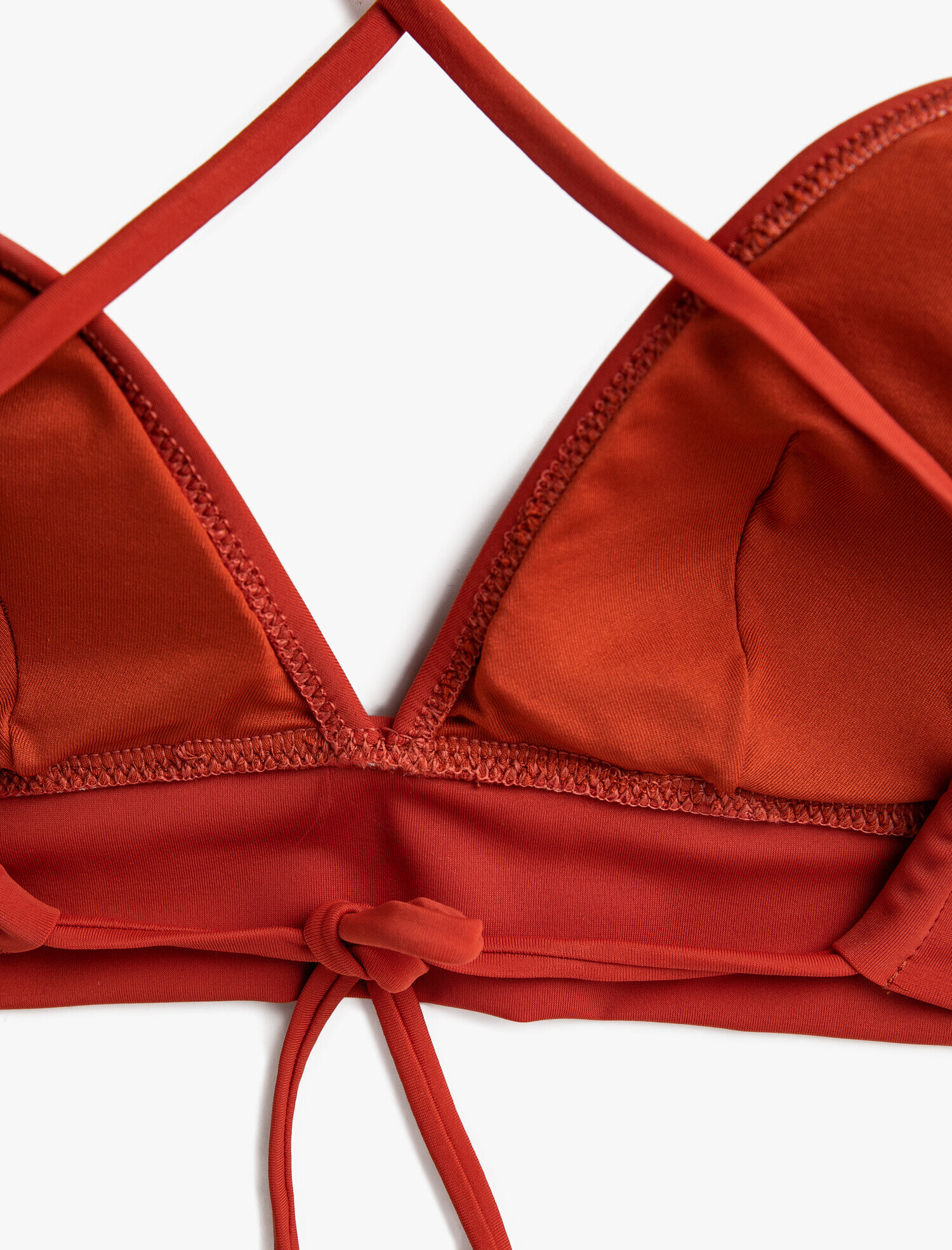   Sırt Detaylı Bikini Üstü