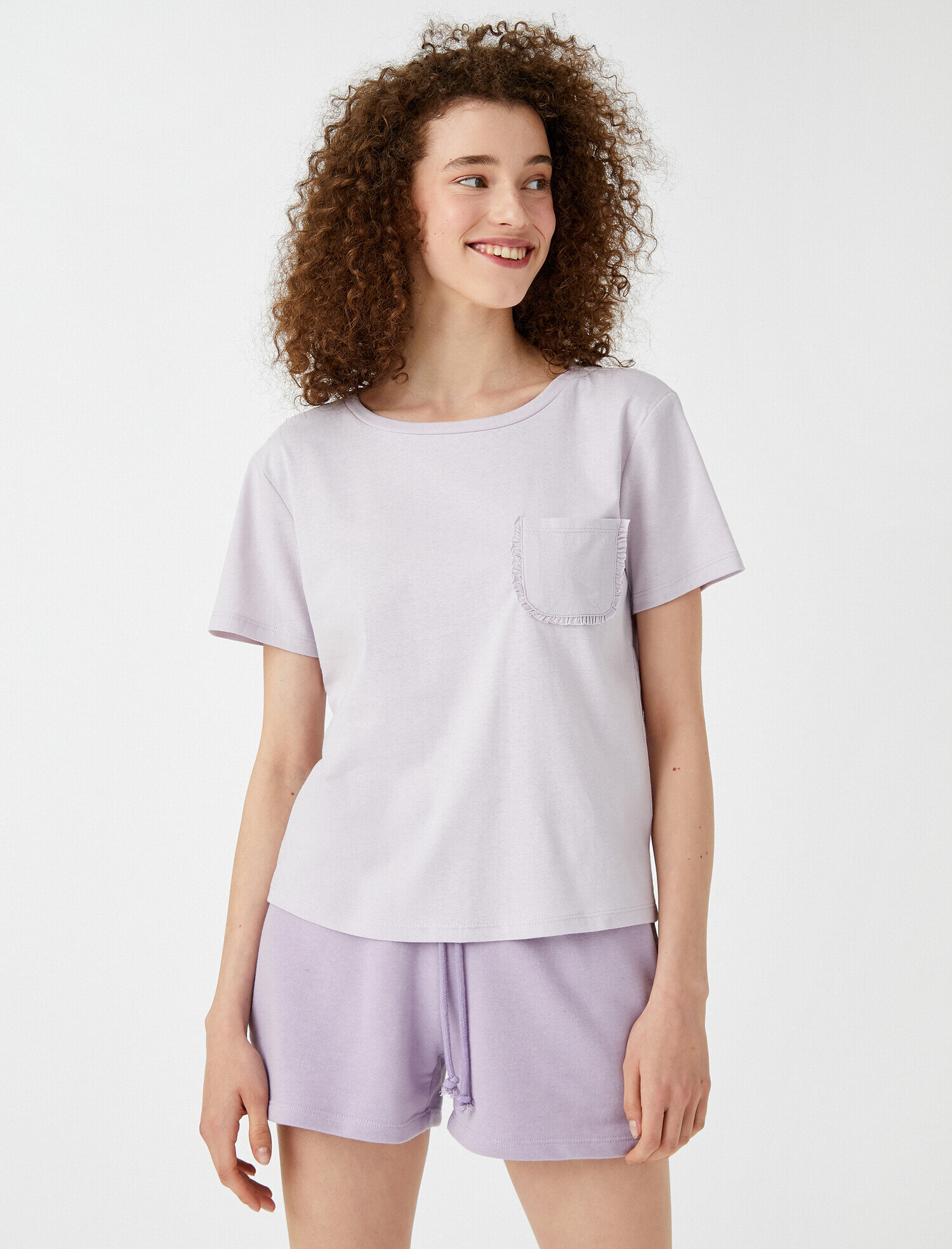   Cepli Tişört Fırfır Detaylı Bisiklet Yaka Pamuklu