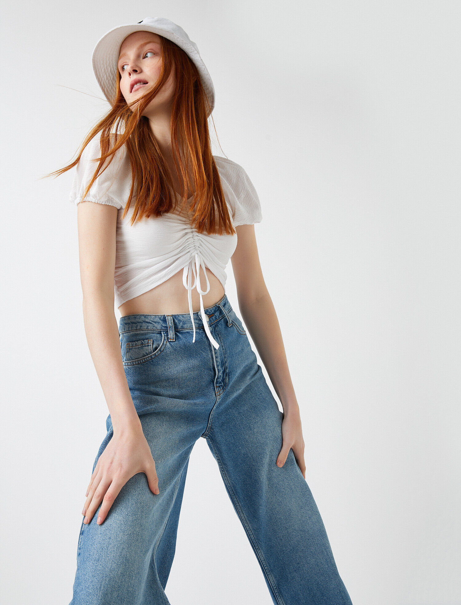   Crop Tişört Büzgülü