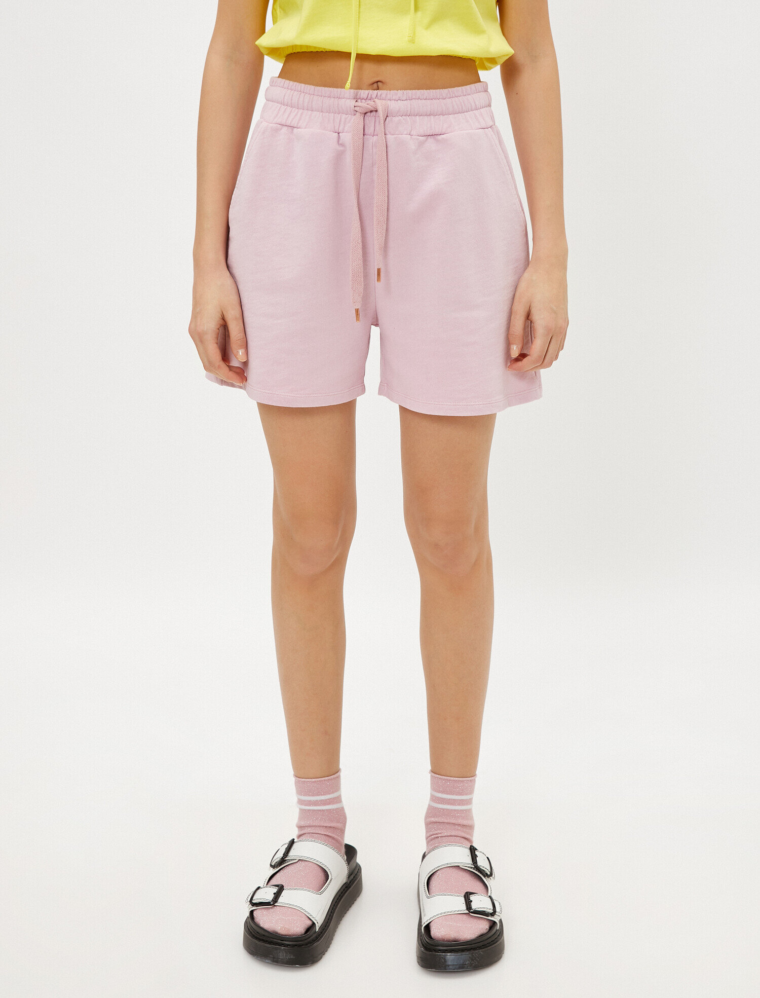   Cepli Şort Belden Bağlamalı Pamuklu