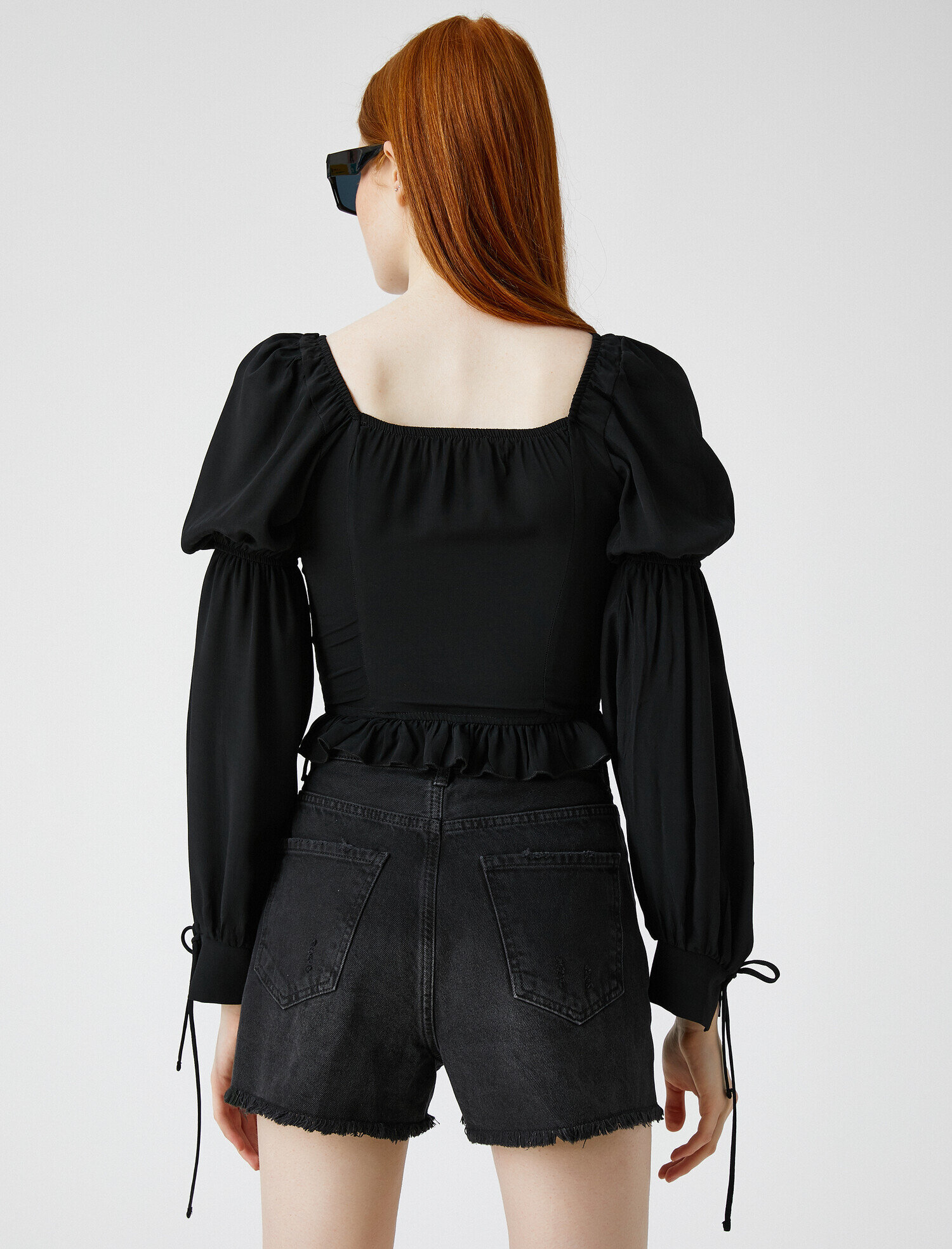   Kare Yaka Bluz Uzun Kollu Fırfırlı