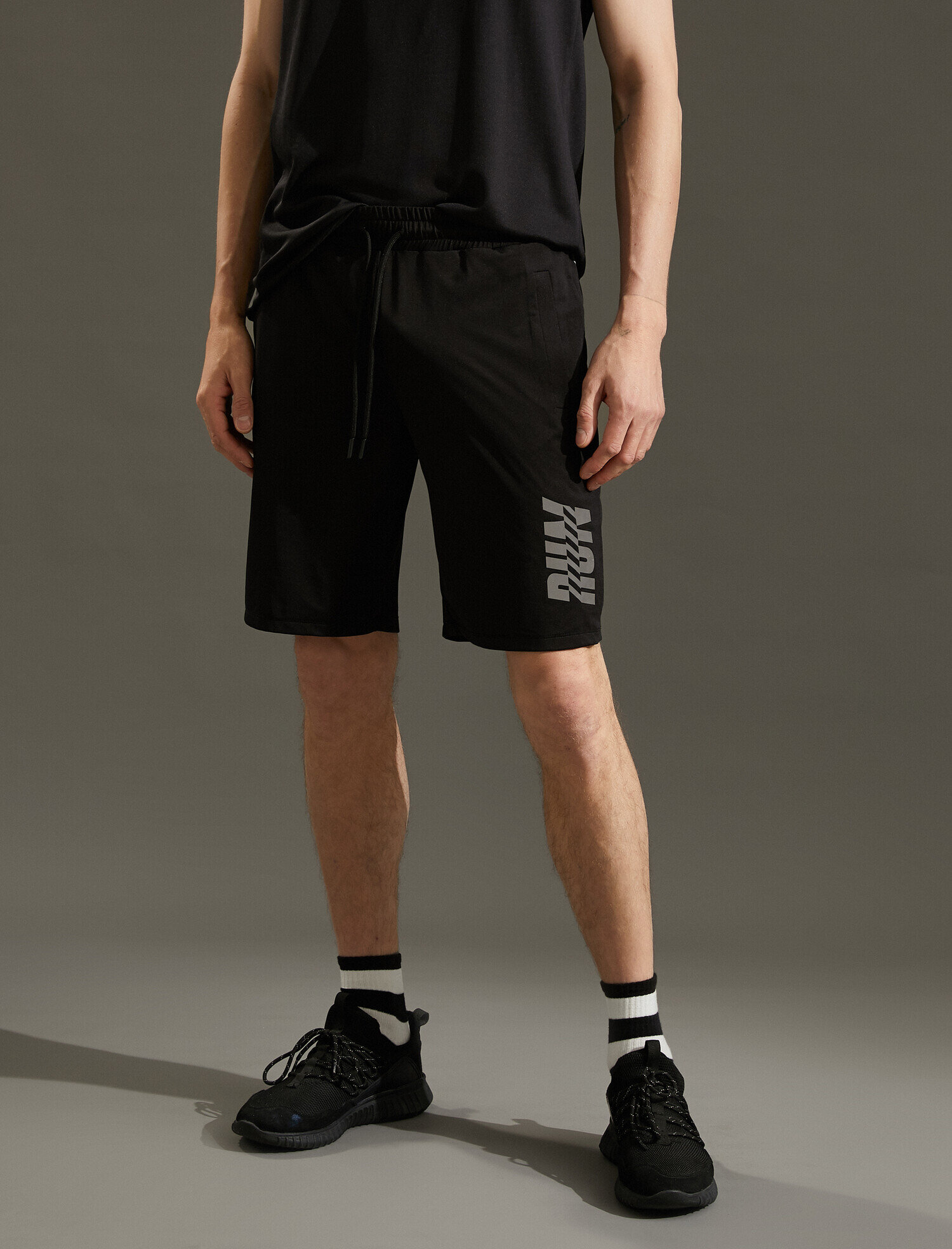   Sloganlı Şort Relaxed Fit Çift Cepli