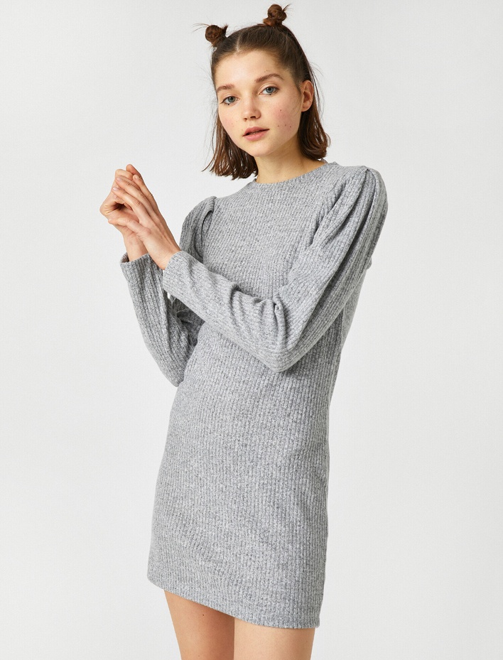  Uzun Puff Kol Bisiklet Yaka Kısa Triko Elbise