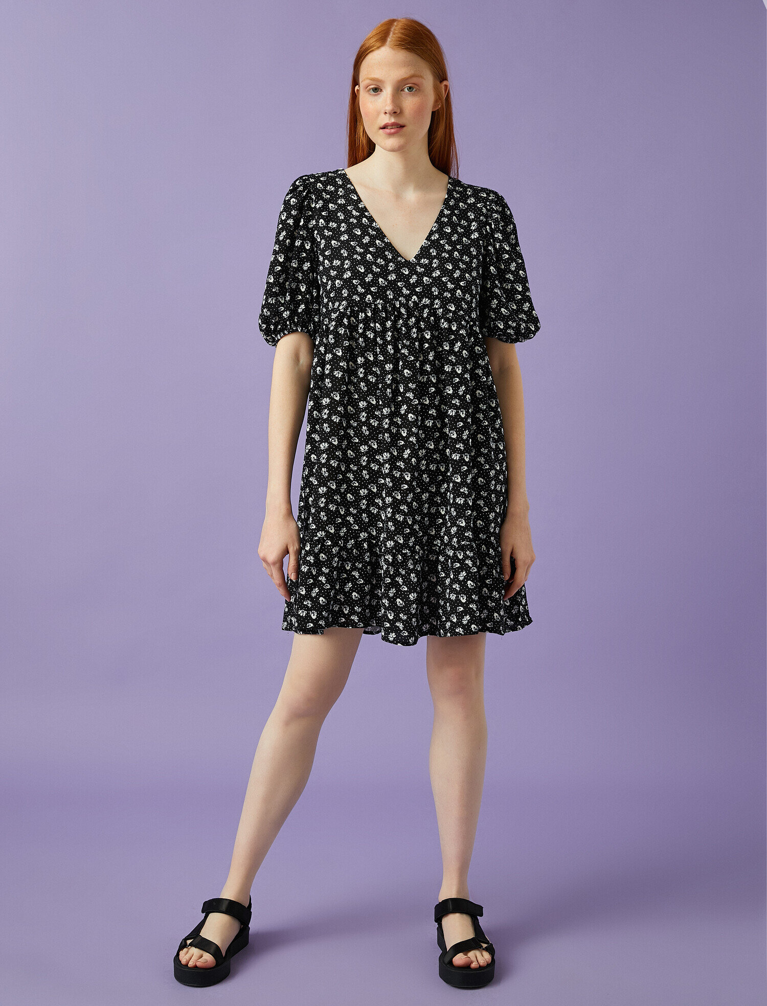   Çiçekli Yazlık Elbise V Yaka Balon Kollu