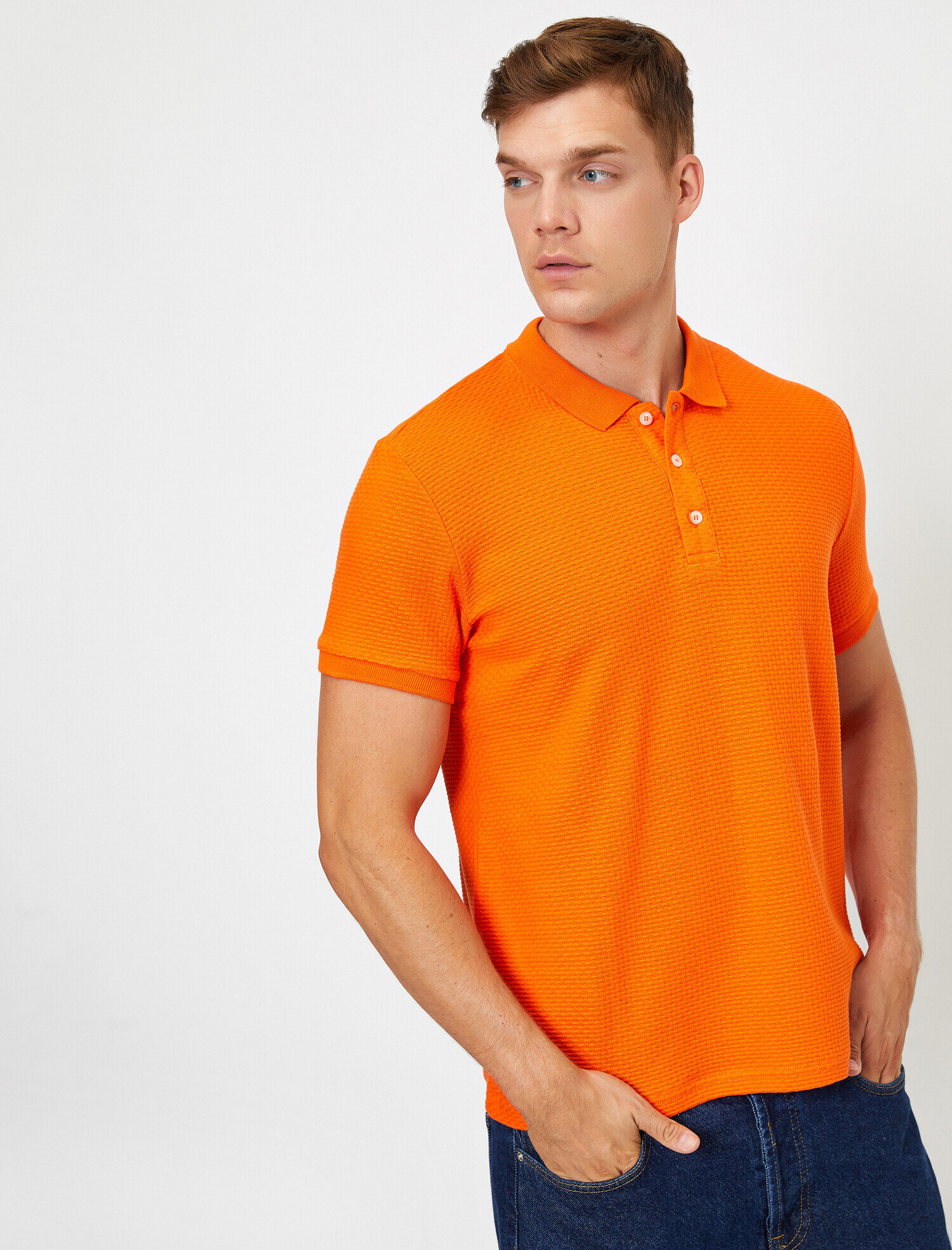   Pamuklu Polo Yaka Tişört