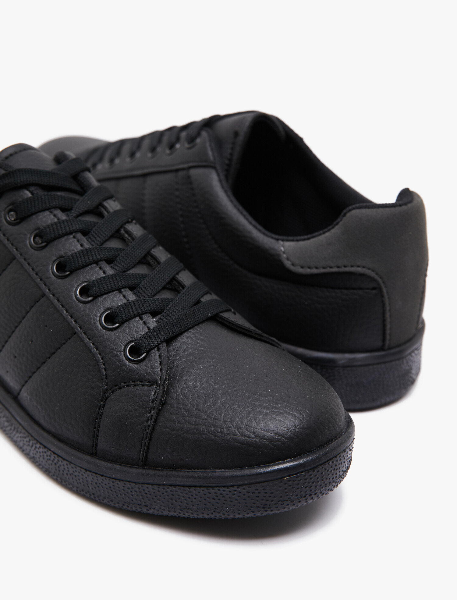  Erkek Bağcıklı Spor Ayakkabı