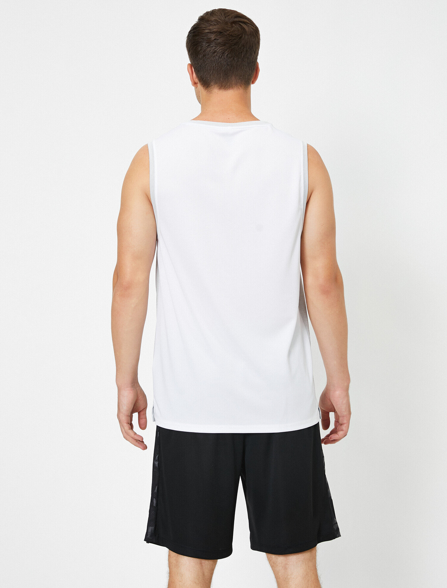   Bisiklet Yaka Kolsuz Basic Atlet