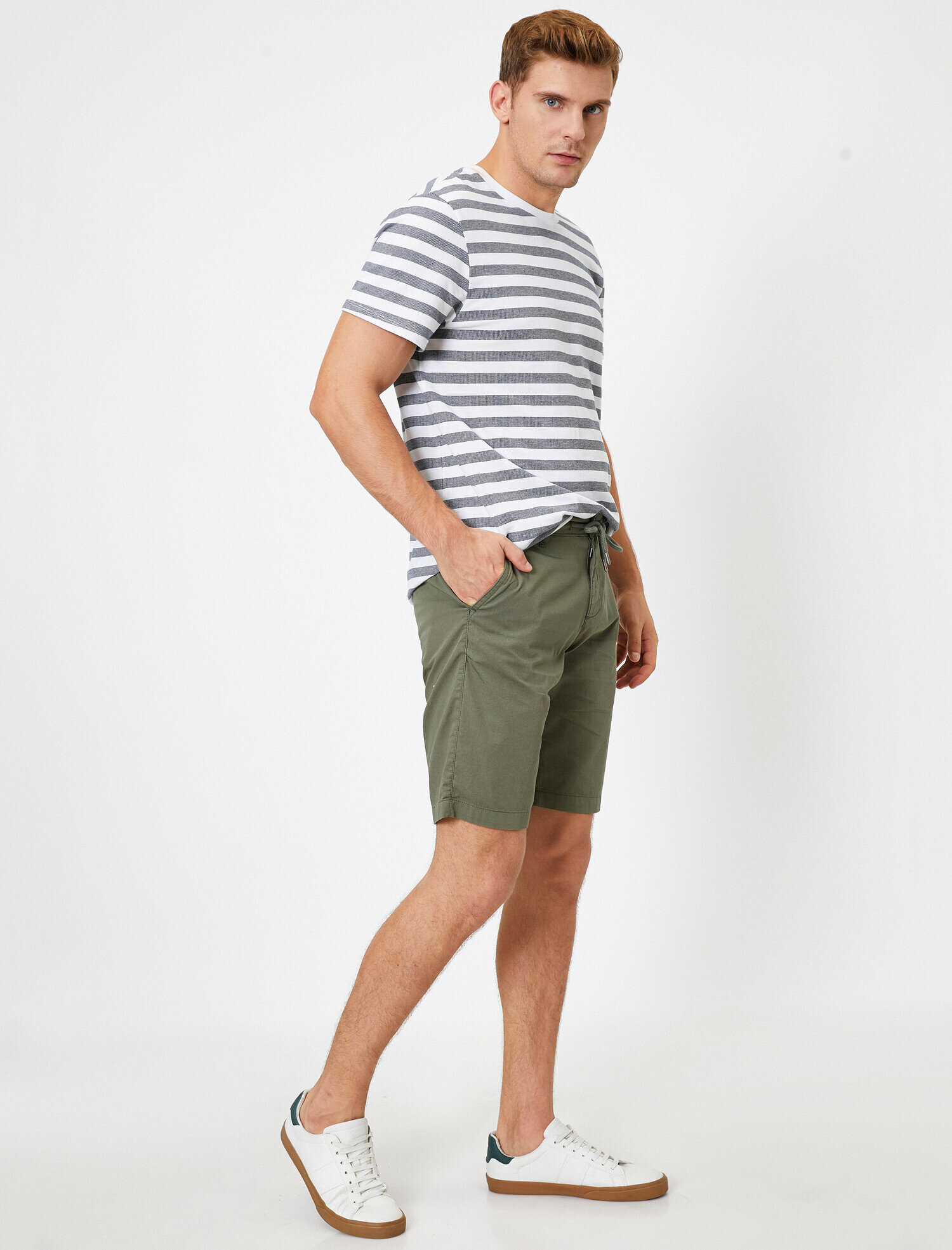   Pamuklu Cepli  Şort