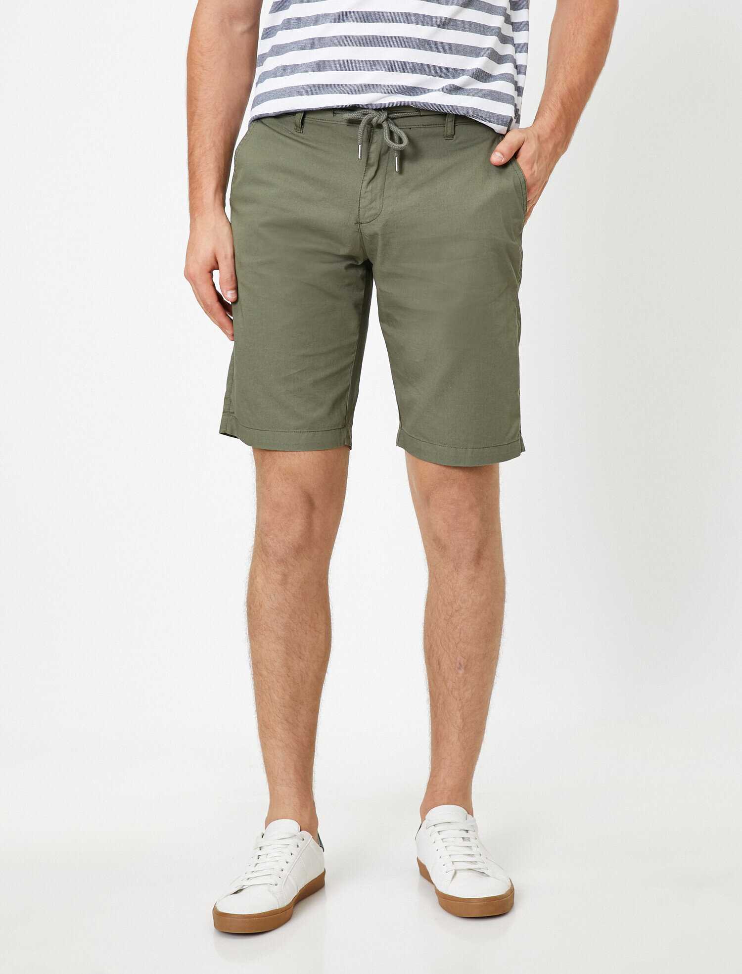   Pamuklu Cepli  Şort