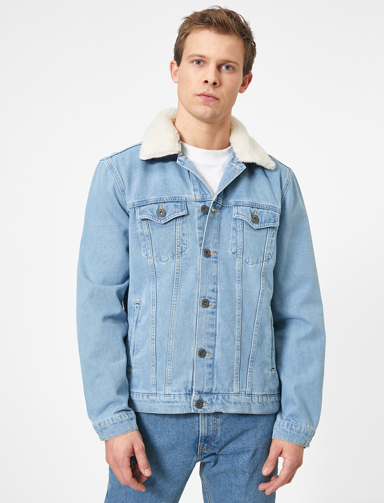   Yakası Suni Kürklü Düğmeli Yakası Çıkarılabilir Jean Ceket