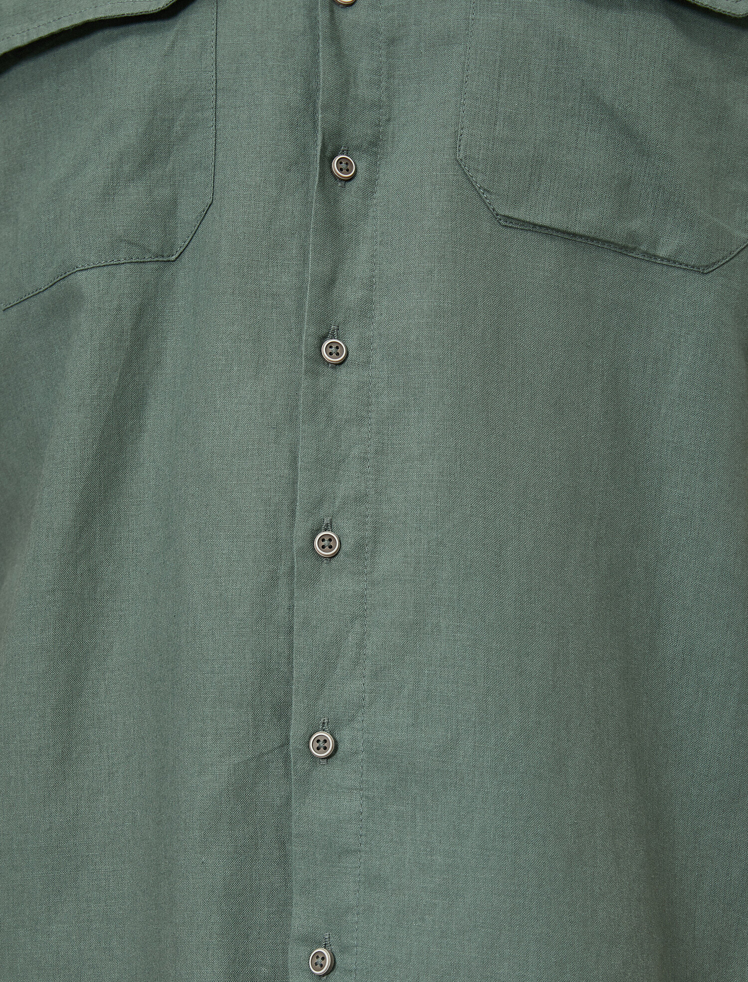   Kapaklı Cepli Kısa Kollu Gömlek