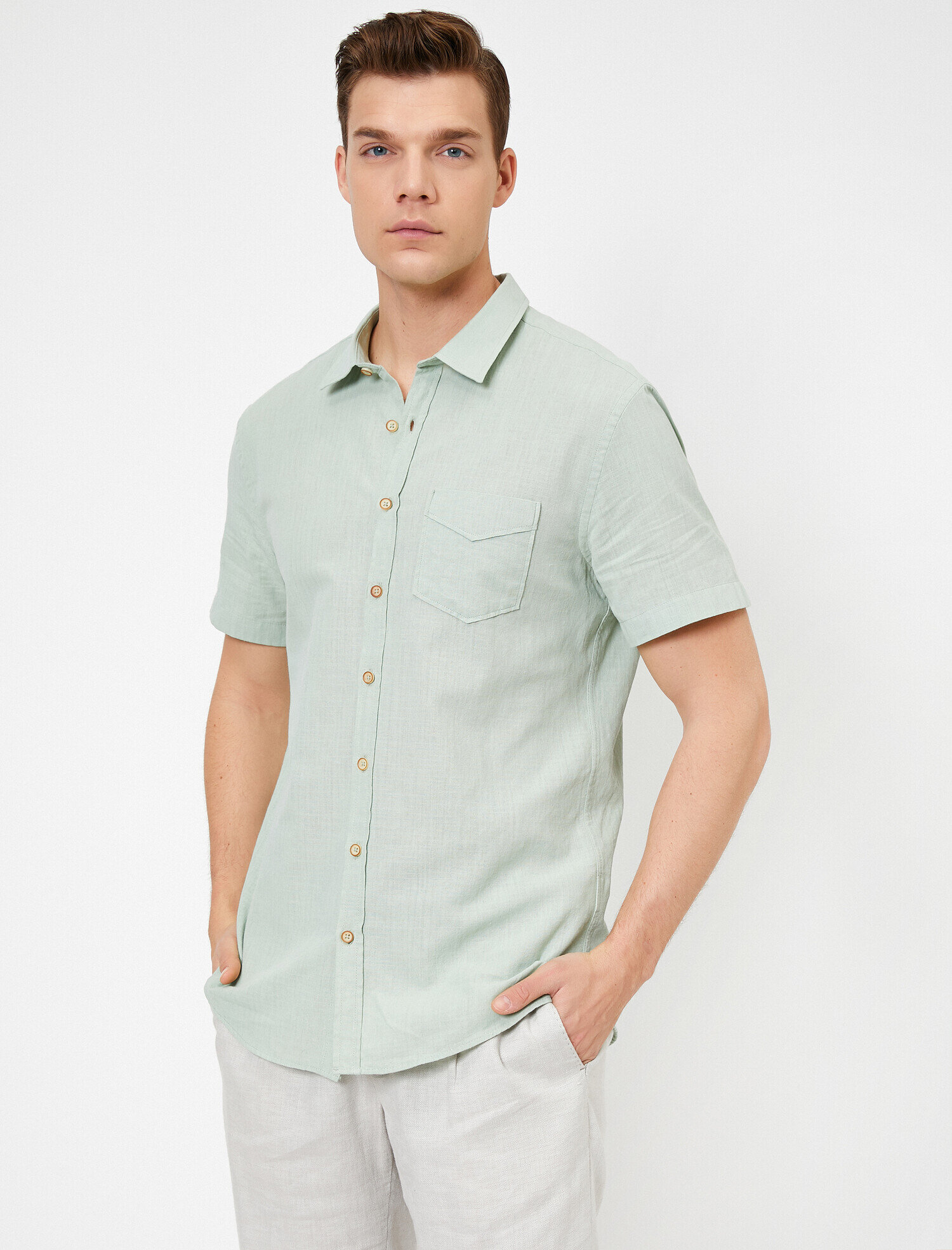   Cep Detaylı Gömlek