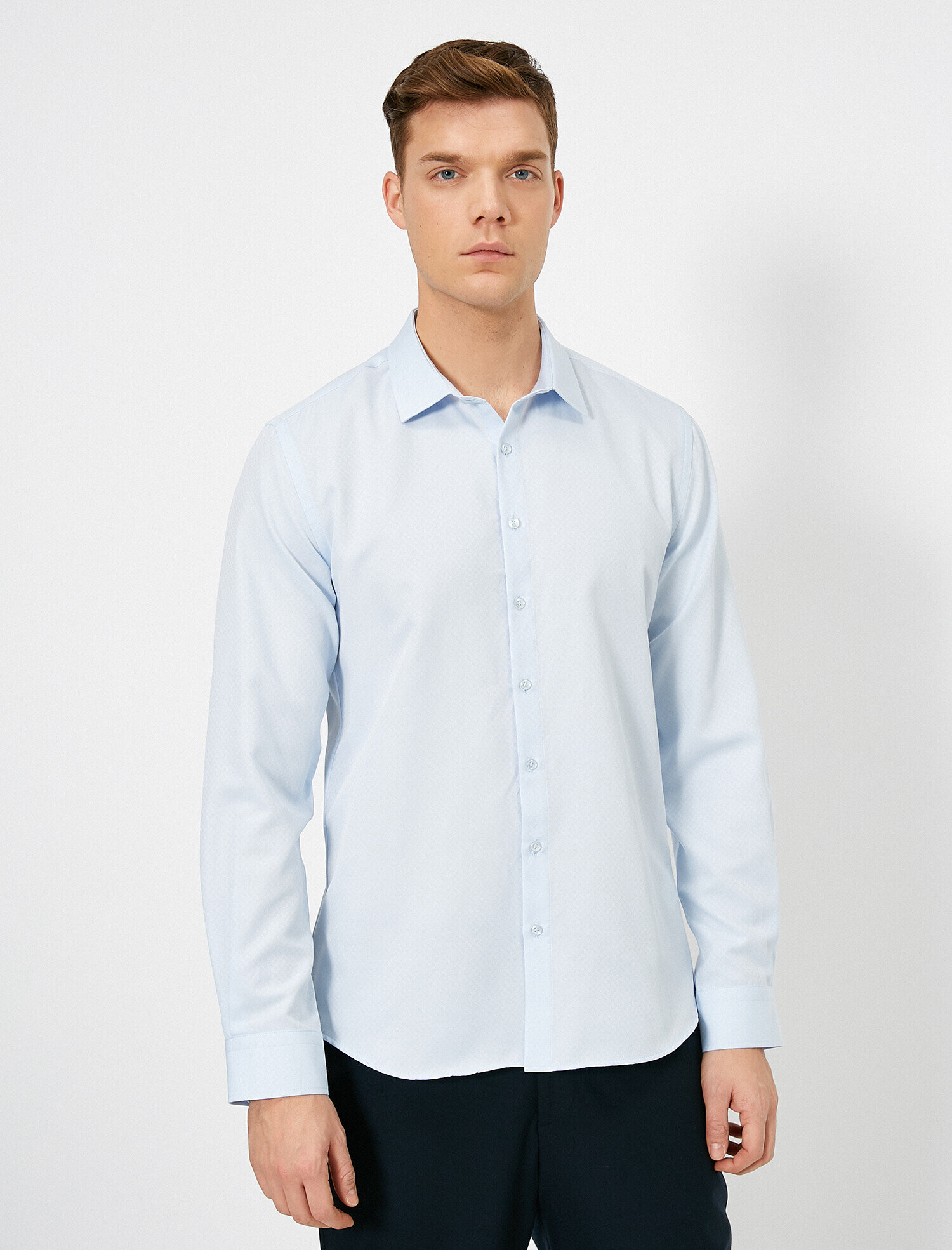   Klasik Yaka Uzun Kollu Slim Fit Smart Gömlek Non Iron