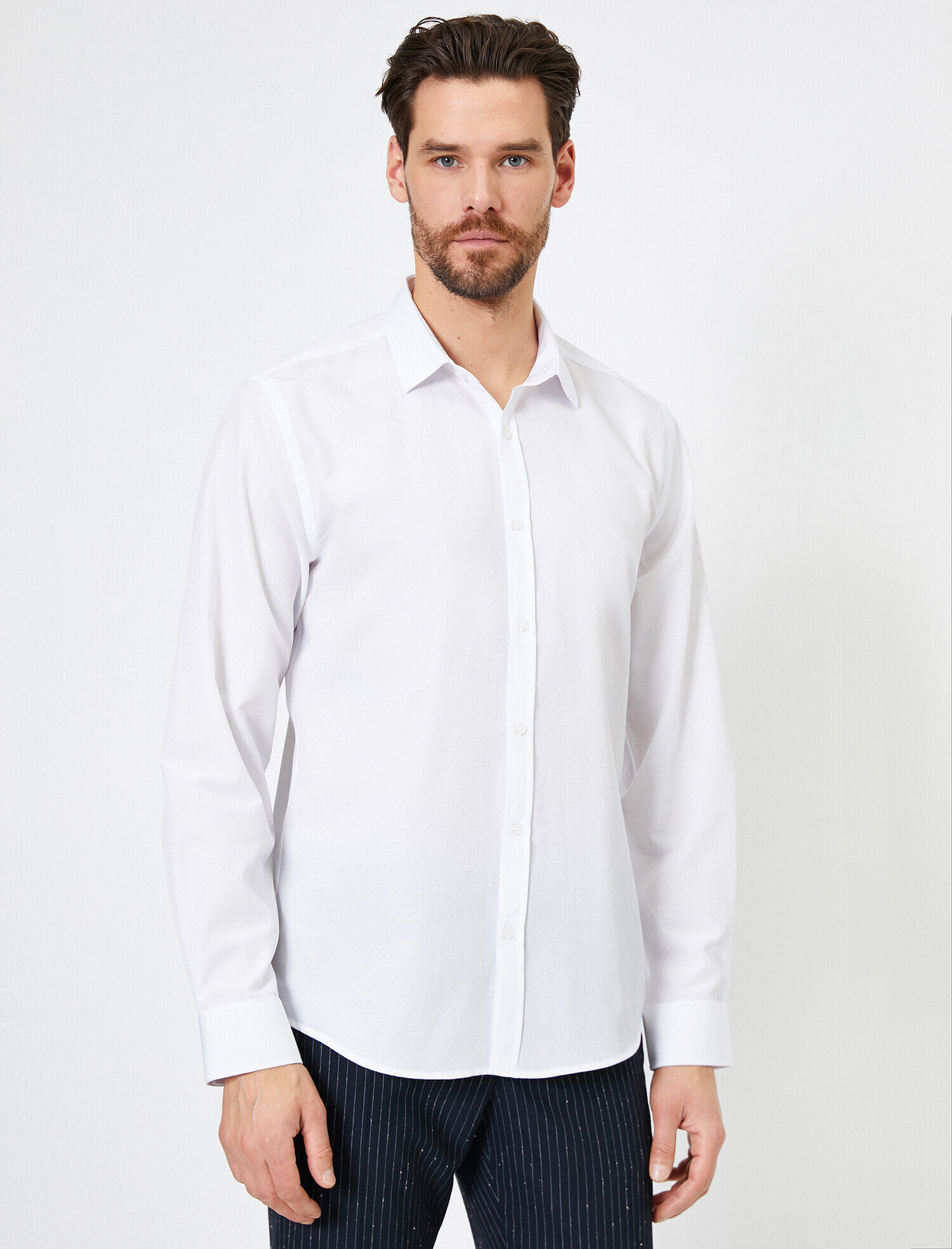   Klasik Yaka Uzun Kollu Slim Fit Smart Gömlek Non Iron