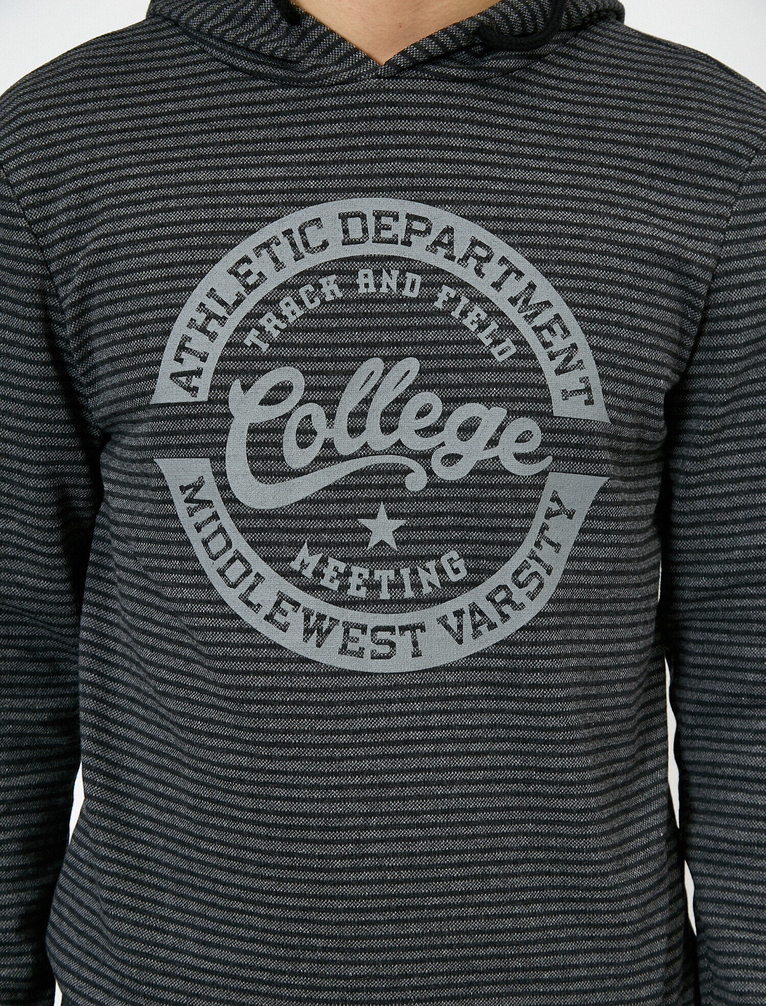   Kapüşonlu Baskılı Çizgili Sweatshirt