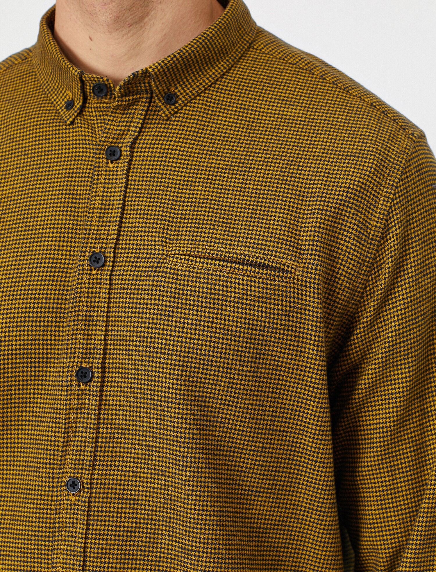   Cep Detaylı Gömlek