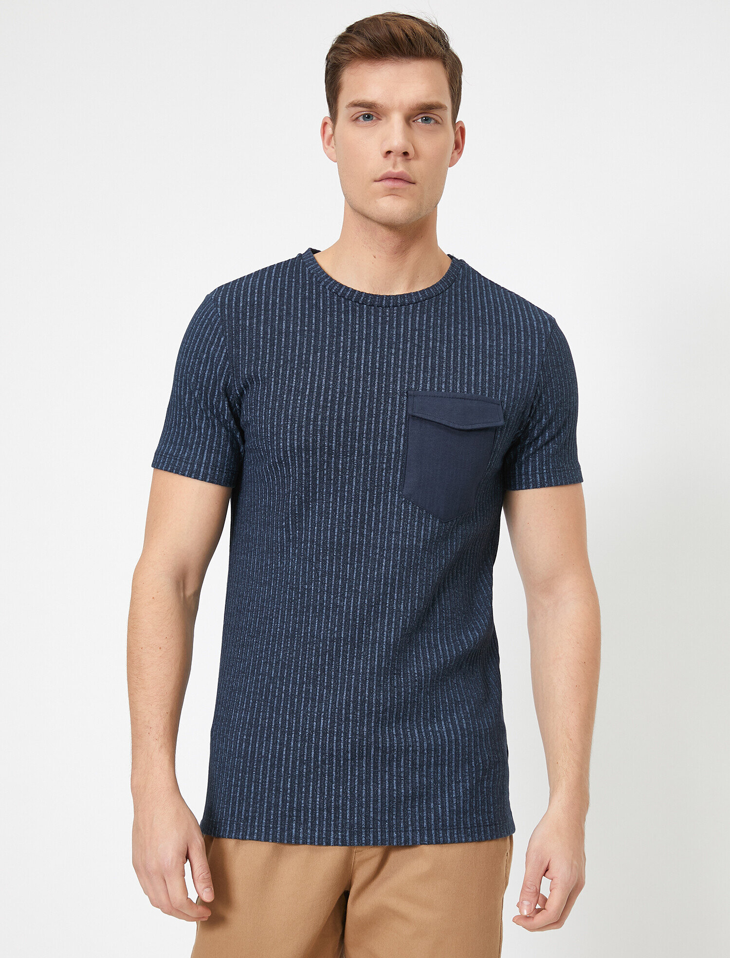   Bisiklet Yaka Slim Fit Tişört Kazak