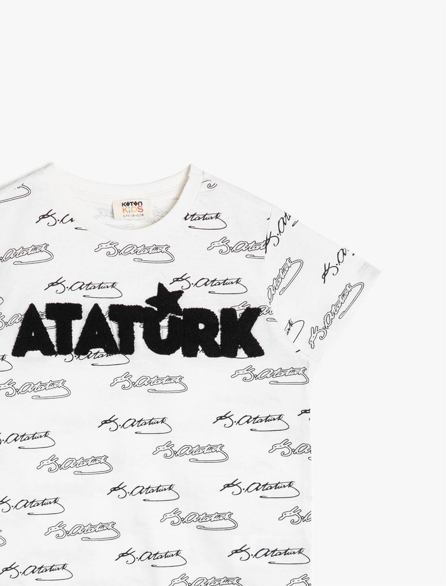  Erkek Çocuk Atatürk İmzası Baskılı Kabartmalı Tişört Pamuklu Kısa Kollu