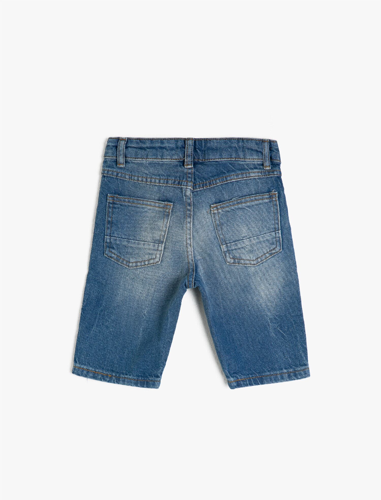  Erkek Çocuk Eskitme Detaylı  Normal Bel 5 Cep Jean Şort