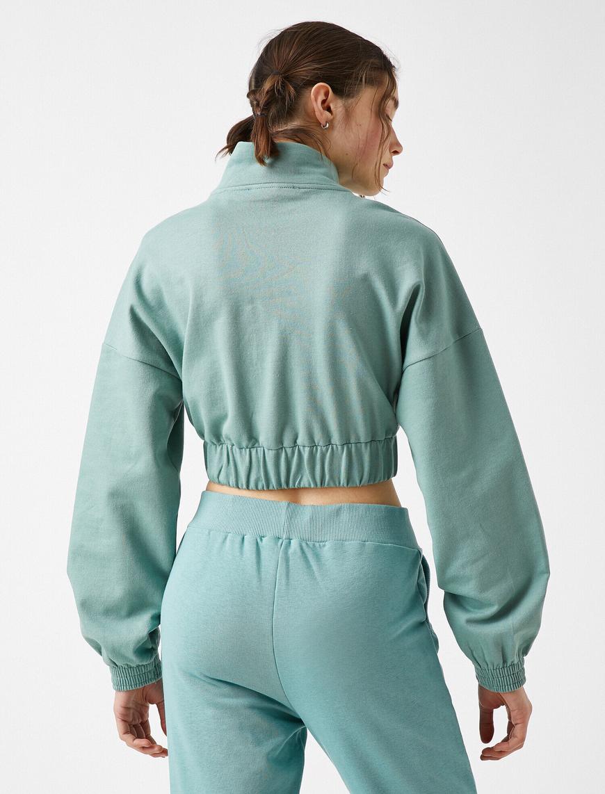   %100 Pamuk Sloganlı Crop Sweatshirt