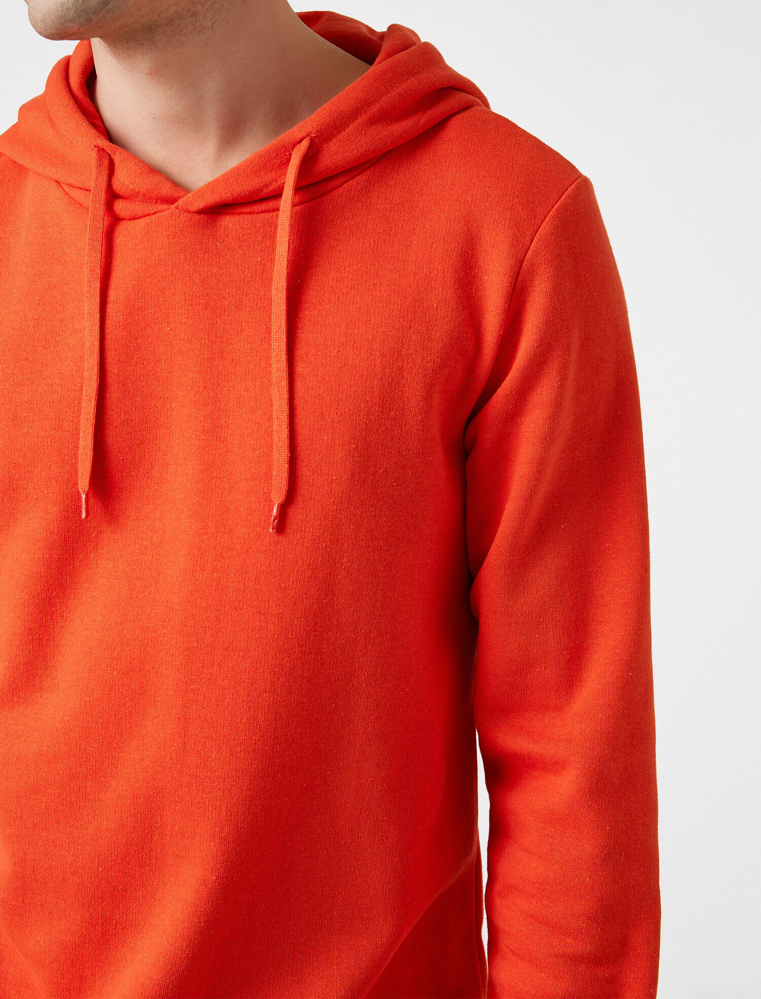 Basic Kapüşonlu Uzun Kollu Sweatshirt