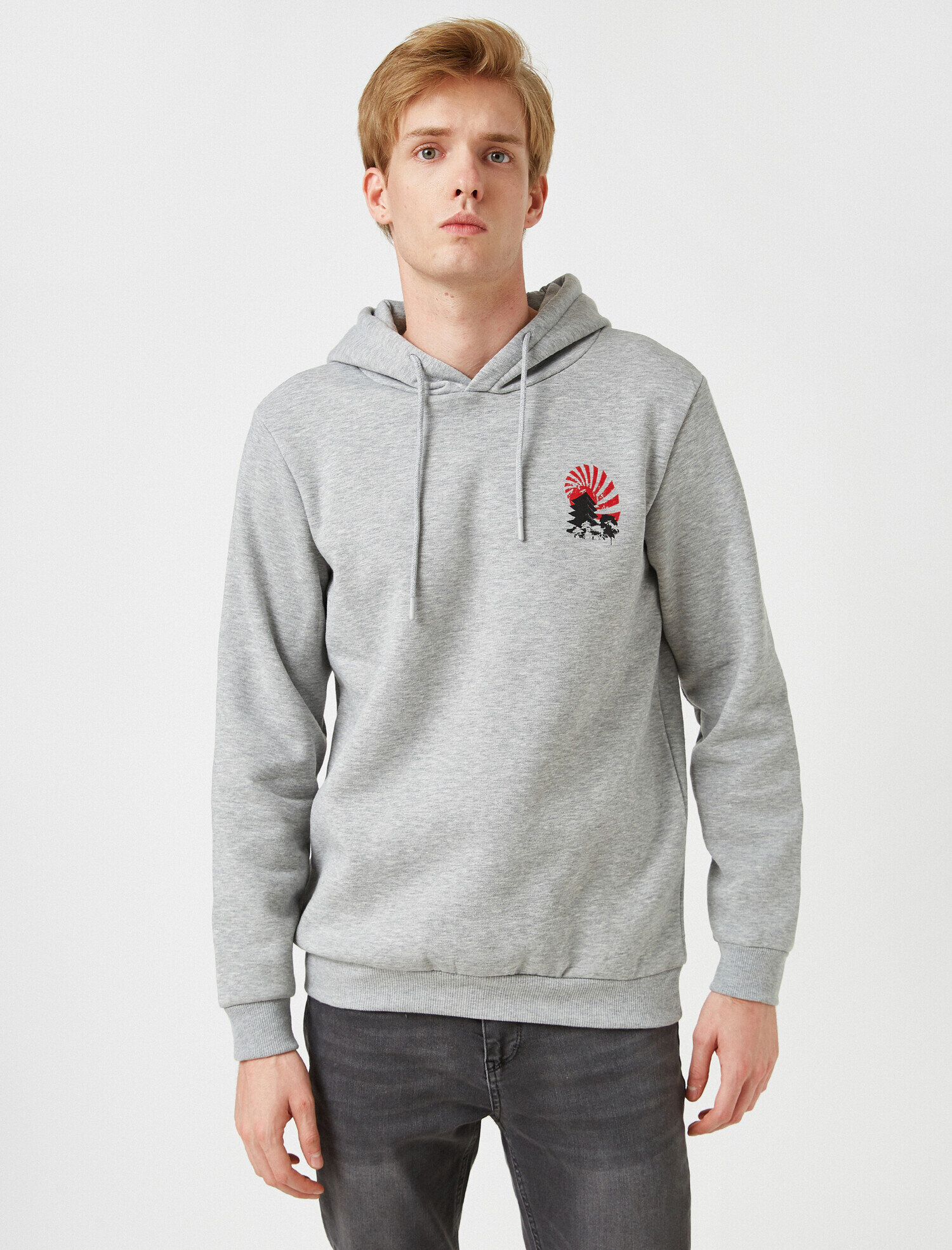   Kapüşonlu Baskılı Uzun Kollu Sweatshirt