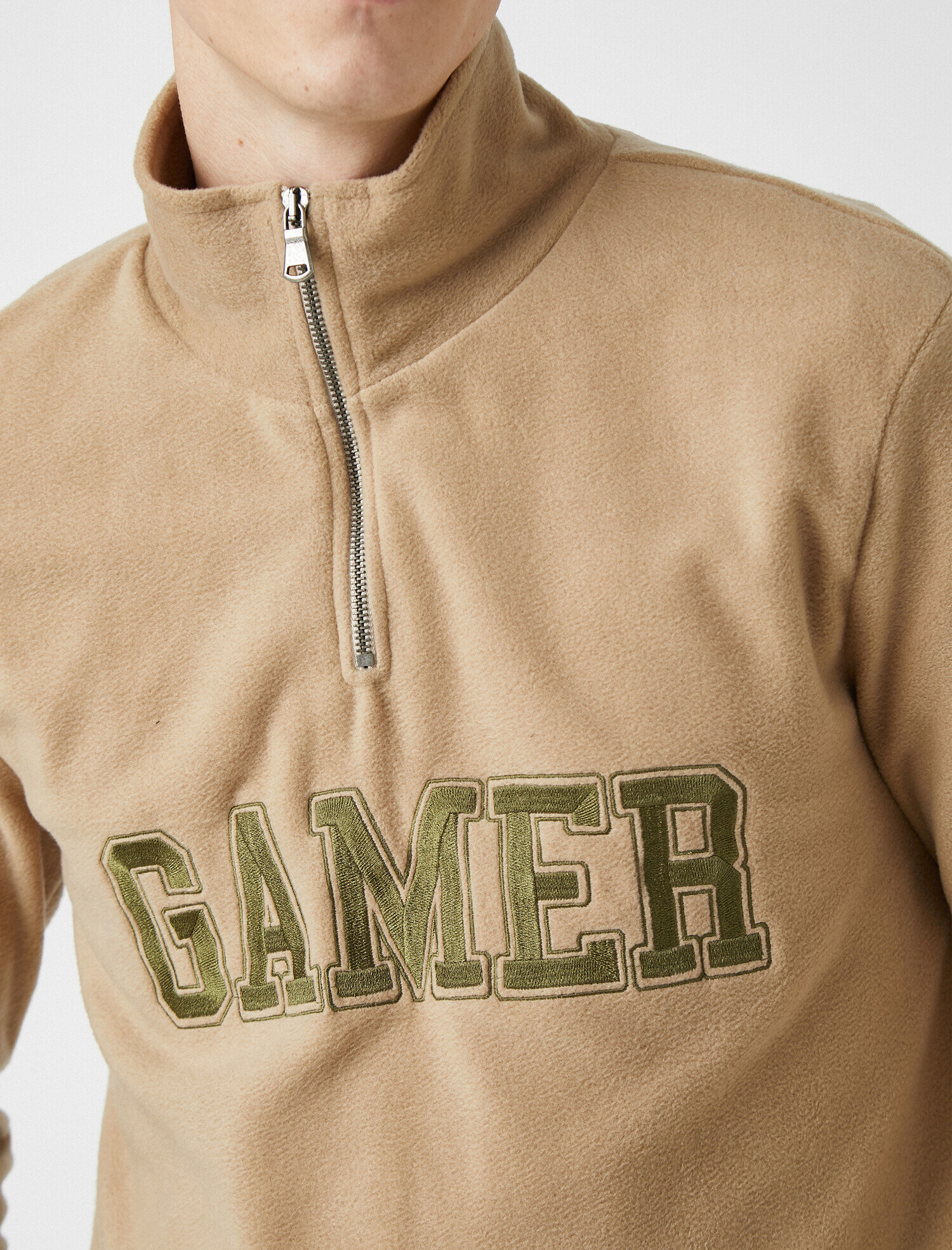   Fermuarlı Yazılı İşlemeli Polar Sweatshirt