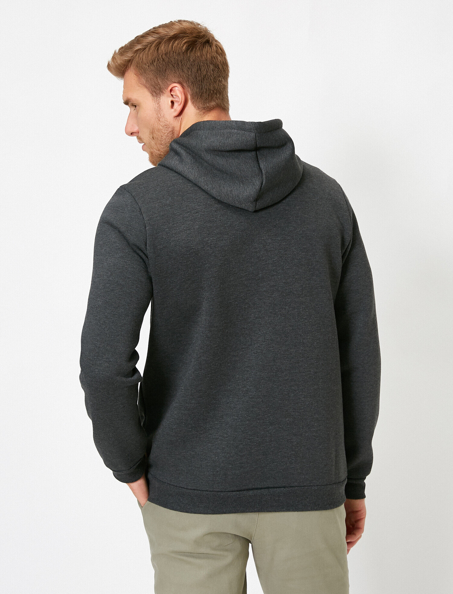   Kapüşonlu Uzun Kollu Sweatshirt