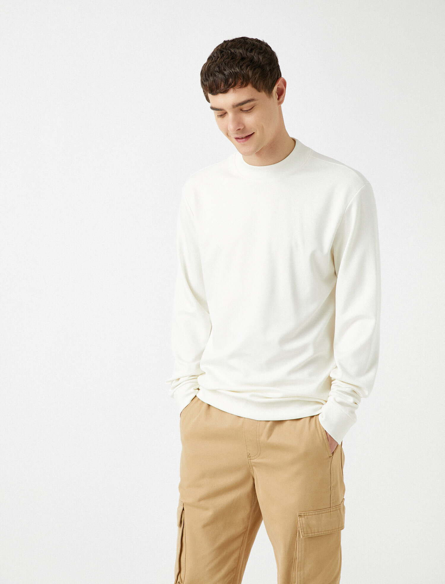   Basic Bisiklet Yaka Uzun Kollu Sweatshirt