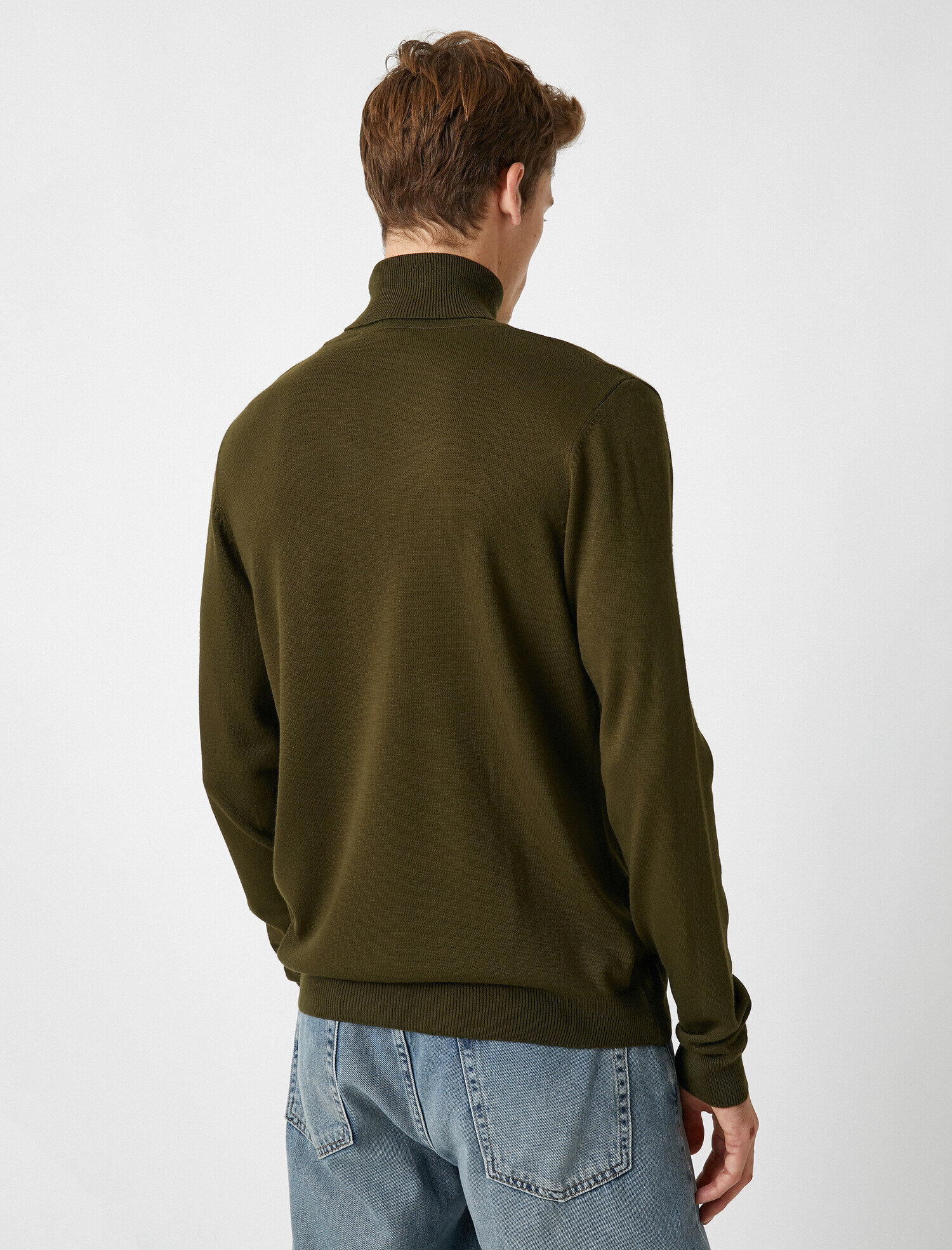 Boğazlı Uzun Kollu Dar Kesim Triko Kazak