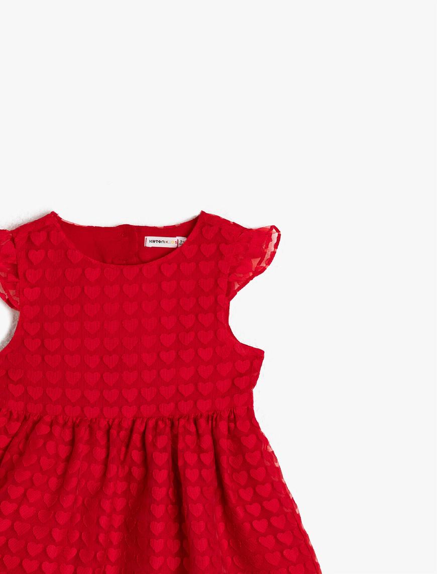  Kız Çocuk Şifon Kumaştan Kalp Desenli Fırfırlı Kısa Kollu Orta Boy Elbise
