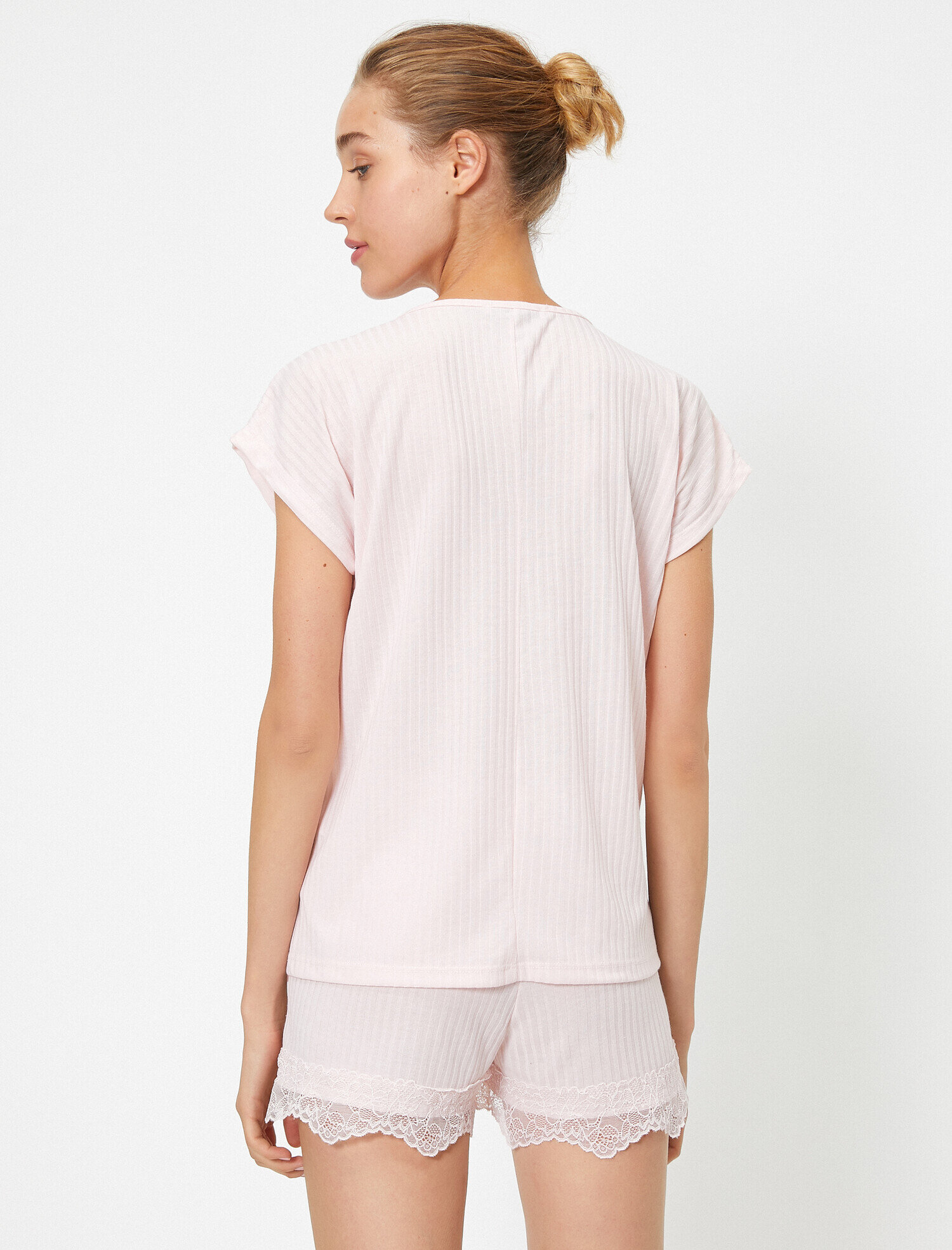   Dantelli Brode Pijama Üstü