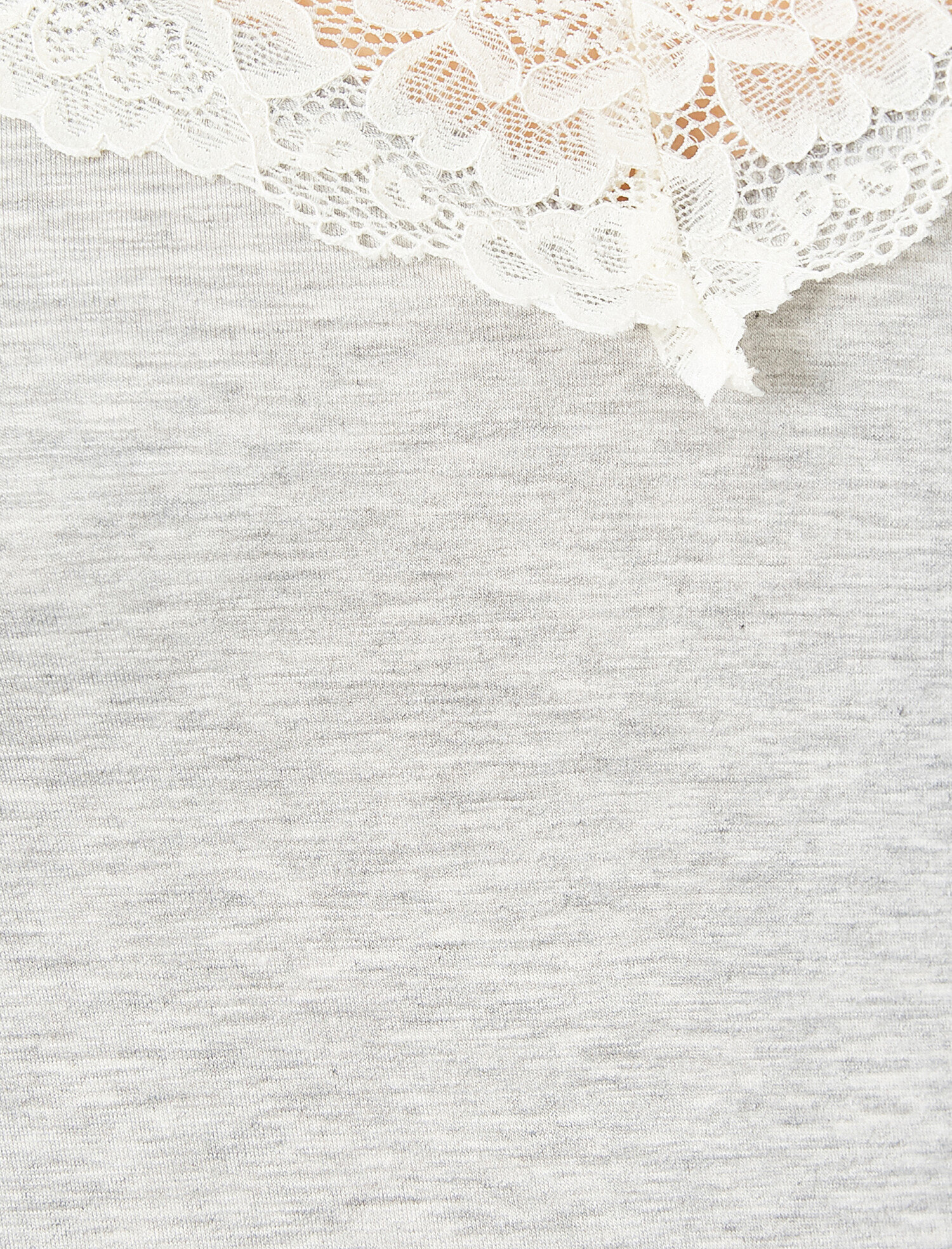   Yakası Dantel Detaylı Askılı Pijama Atlet