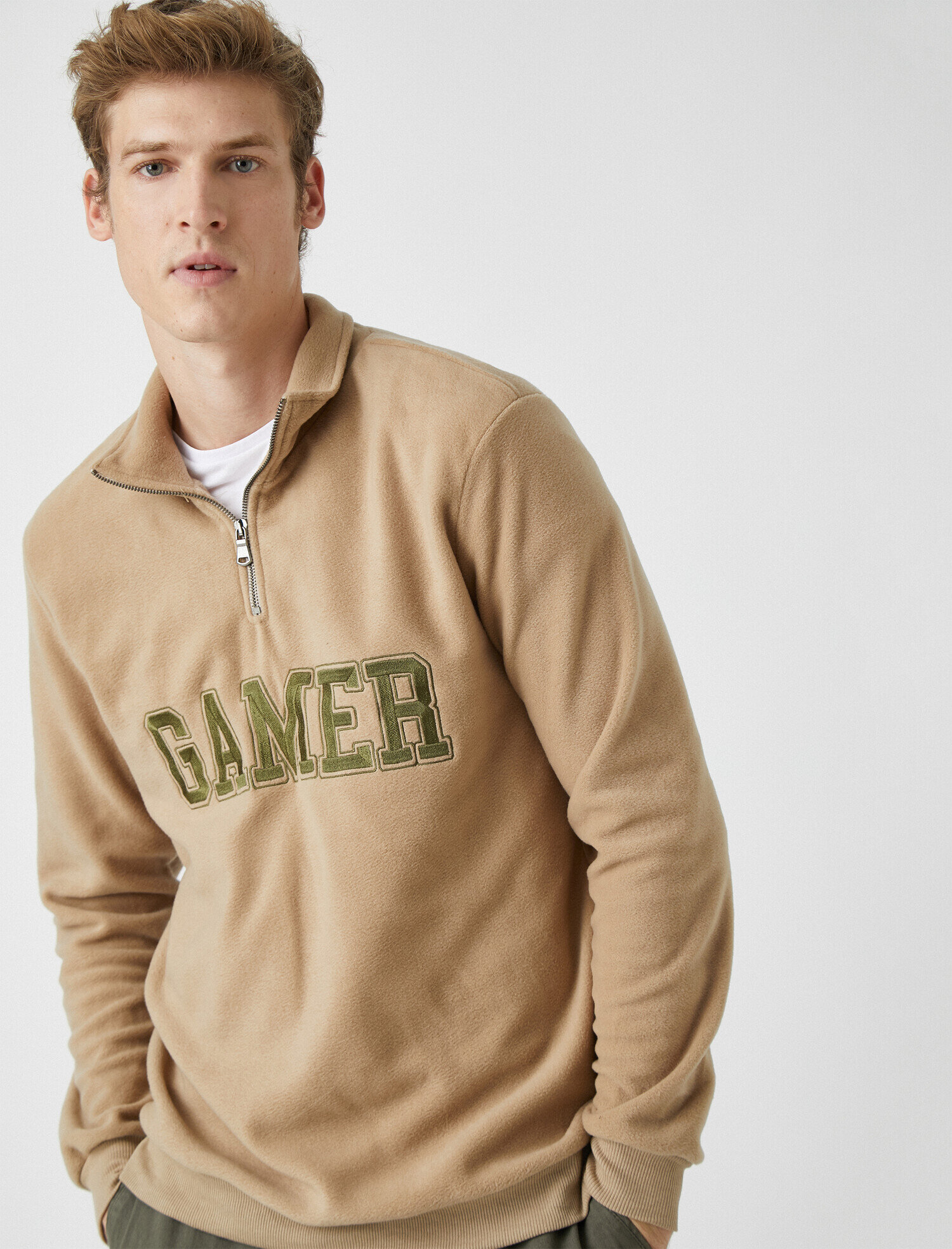   Fermuarlı Yazılı İşlemeli Polar Sweatshirt