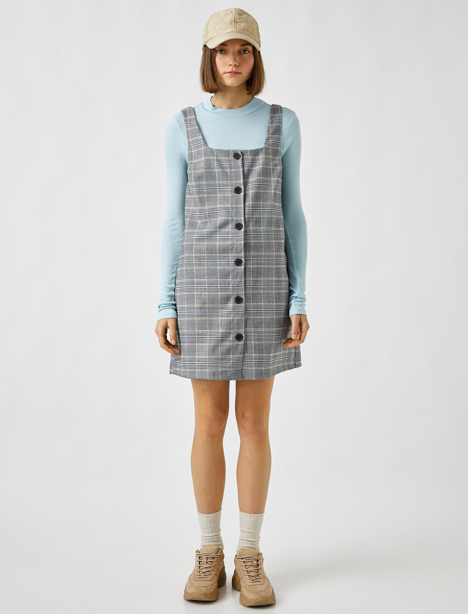   Düğme Detaylı Elbise