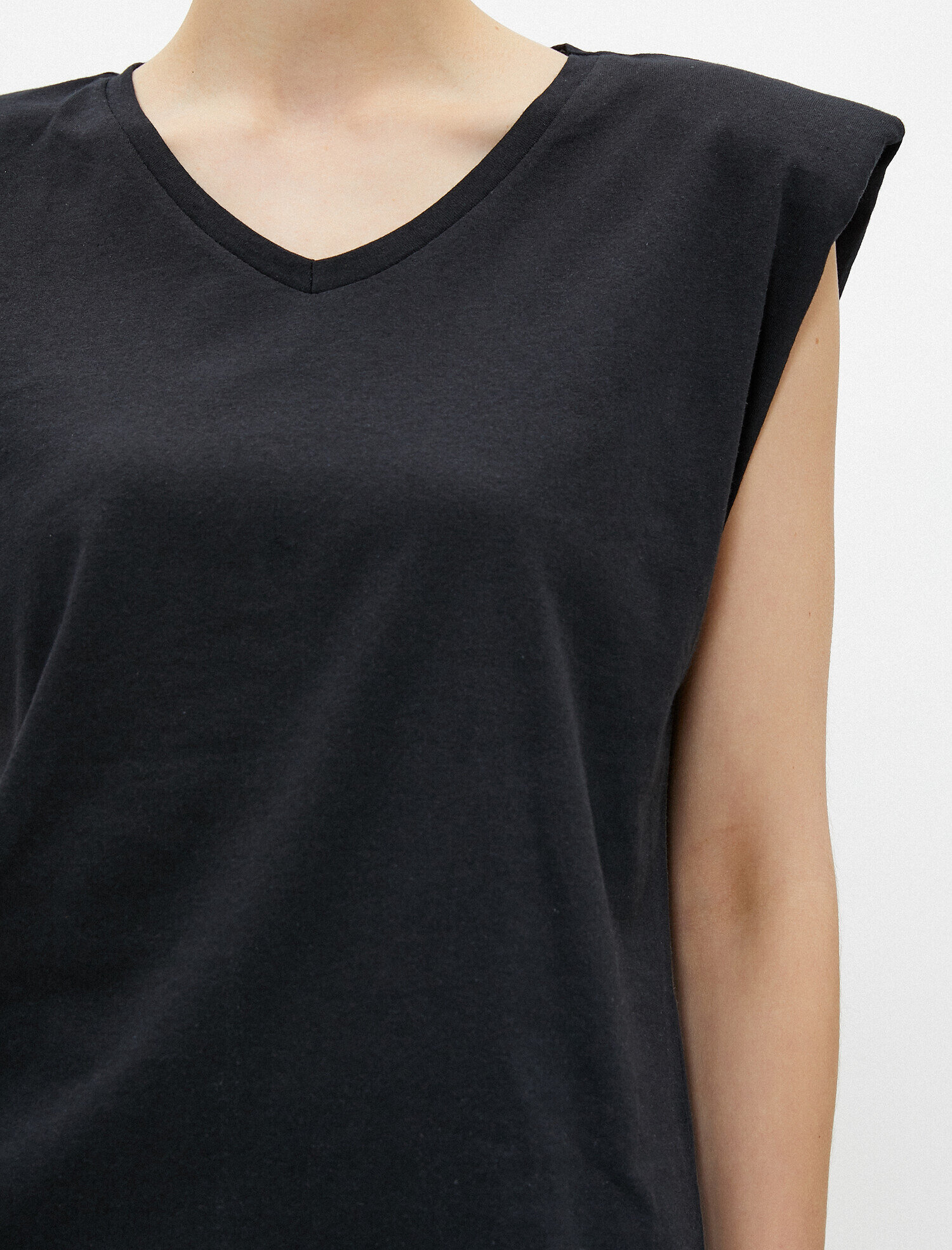   Vatkalı Tişört Kolsuz V Yaka Pamuklu