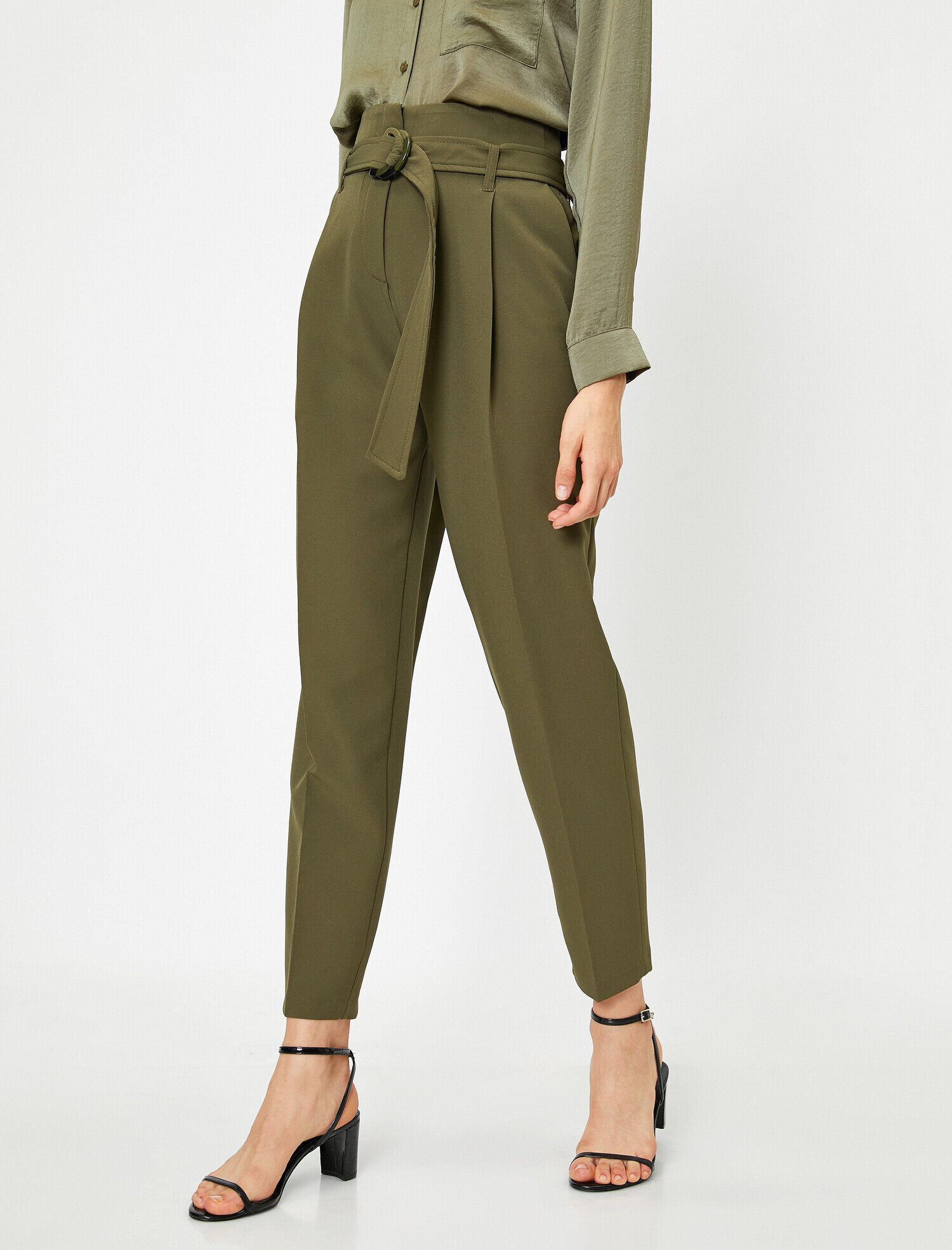   Cepli Kemerli Havuç Pantolon