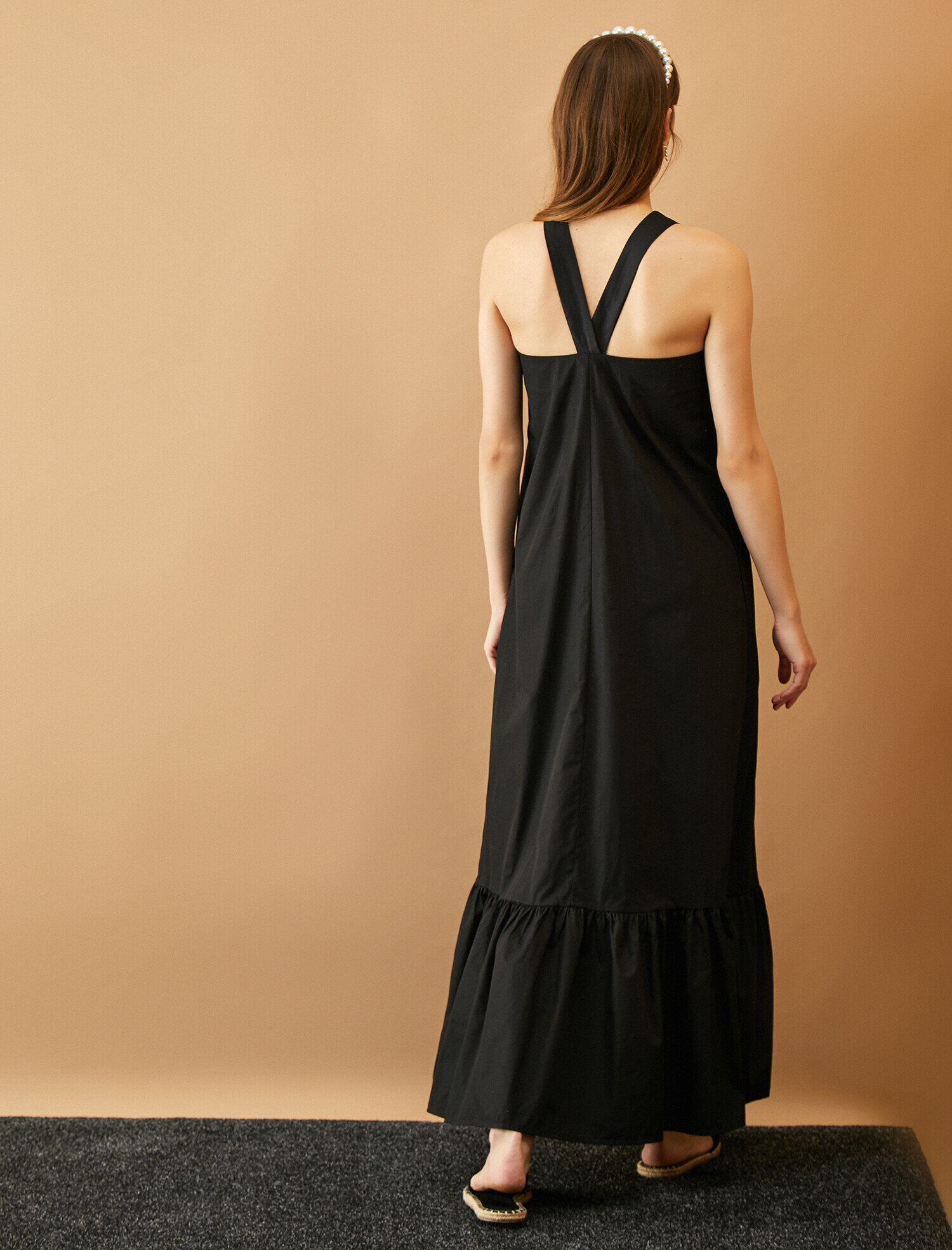   Fırfır Detaylı Elbise