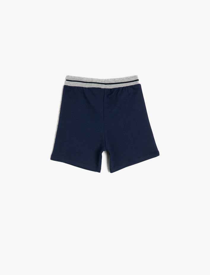 Erkek Bebek Beli Bağlamalı Şort