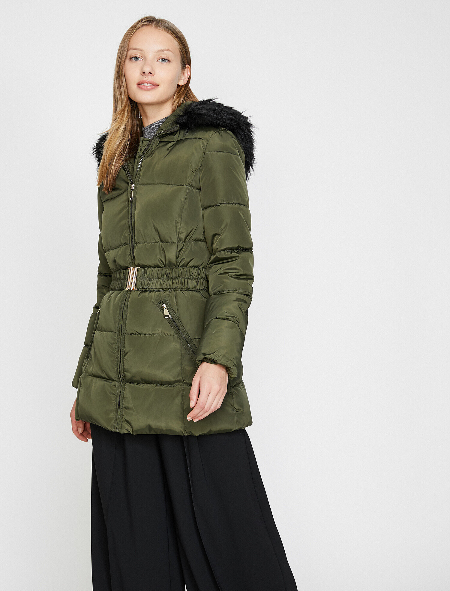   Kapüşonlu Şişme Mont Cepli