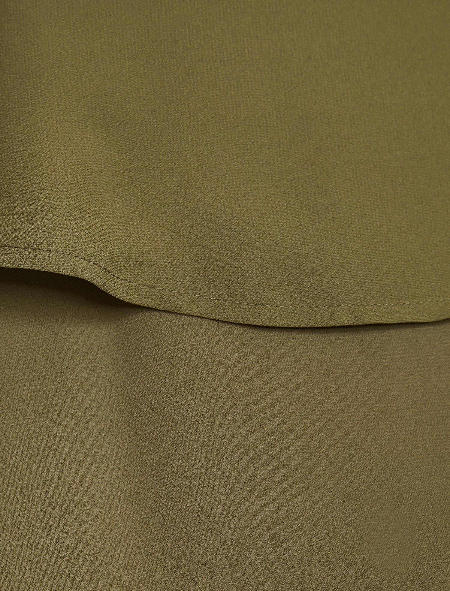   Fırfır Detaylı Bluz