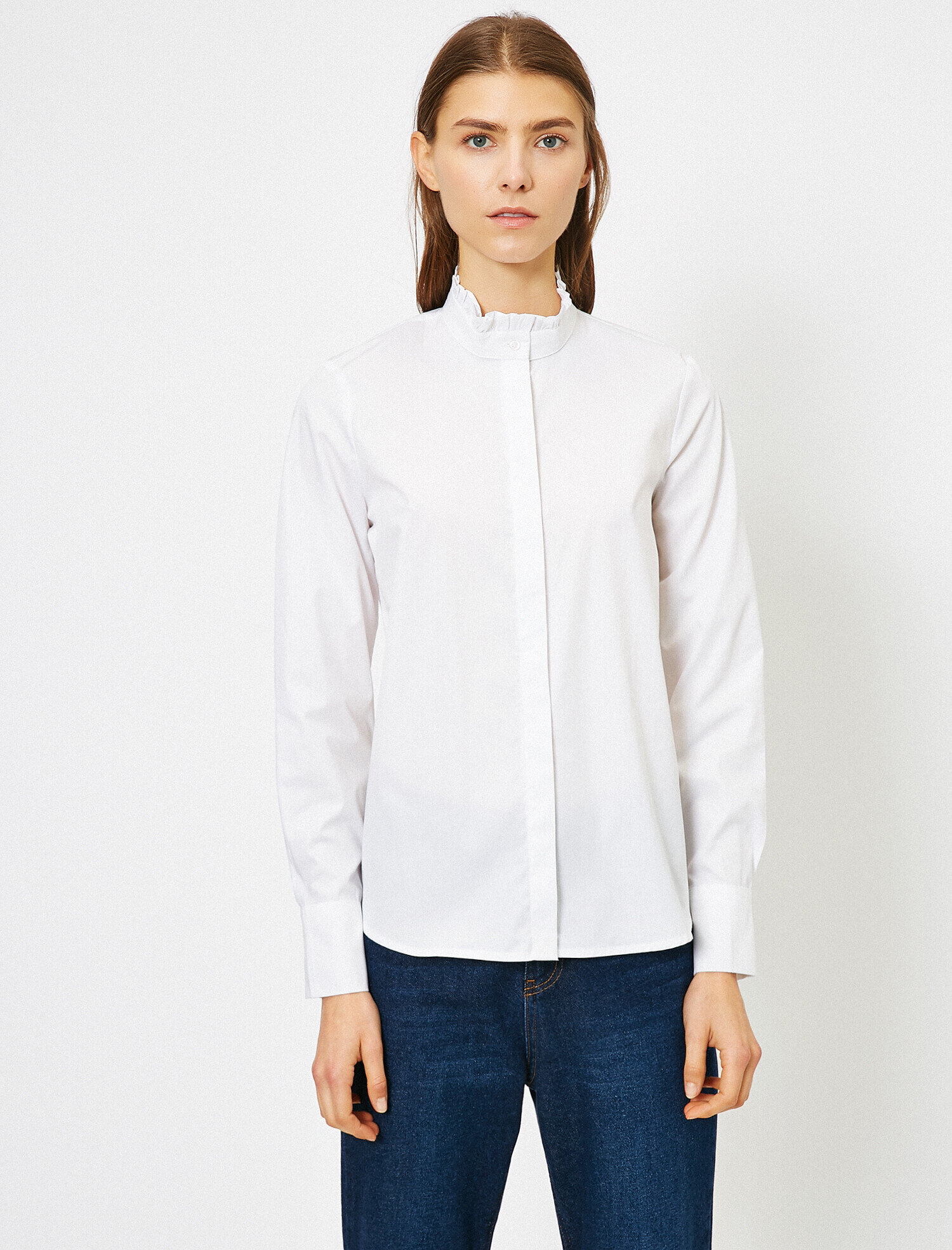   Düğme Detaylı Bluz