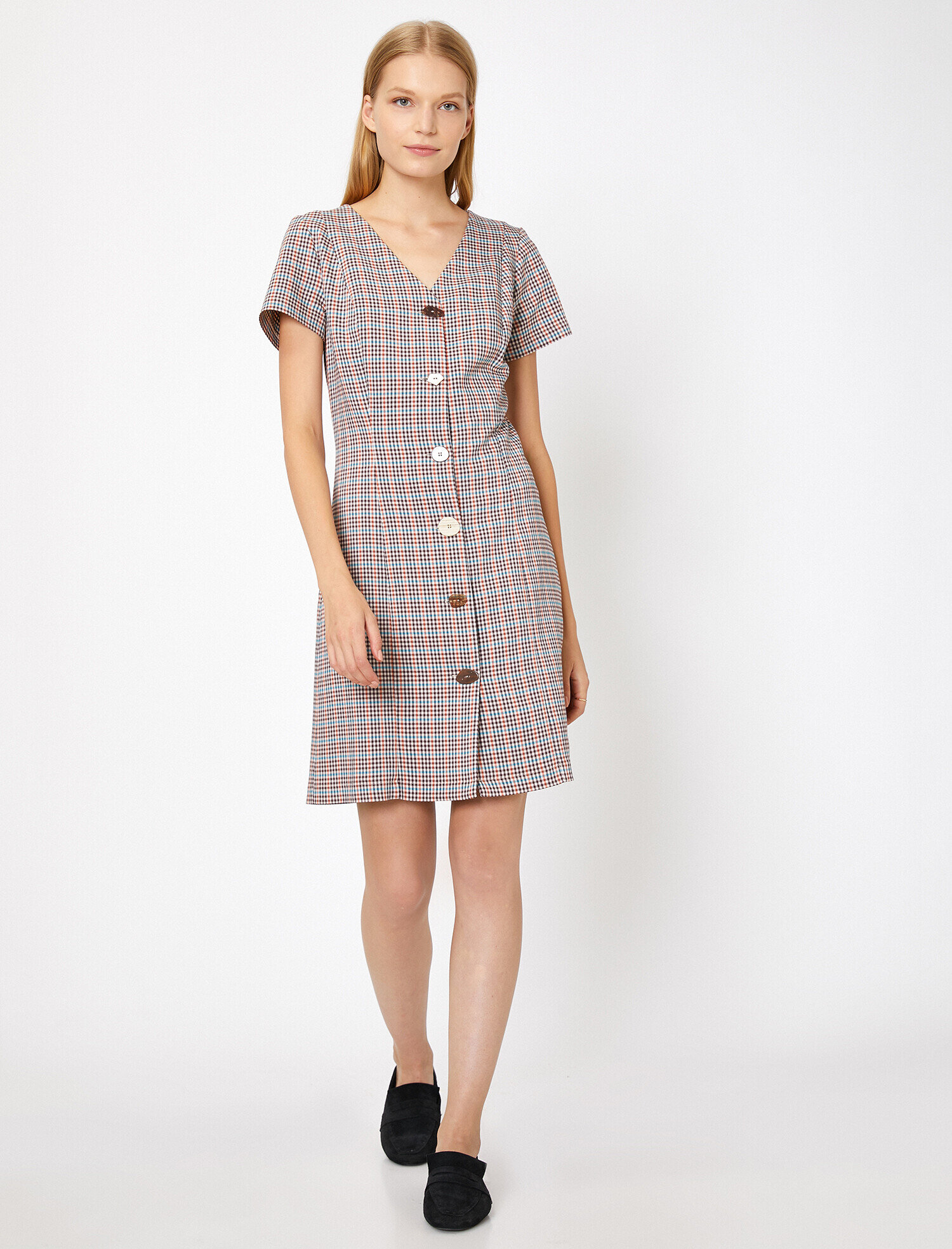   Düğme Detaylı Elbise