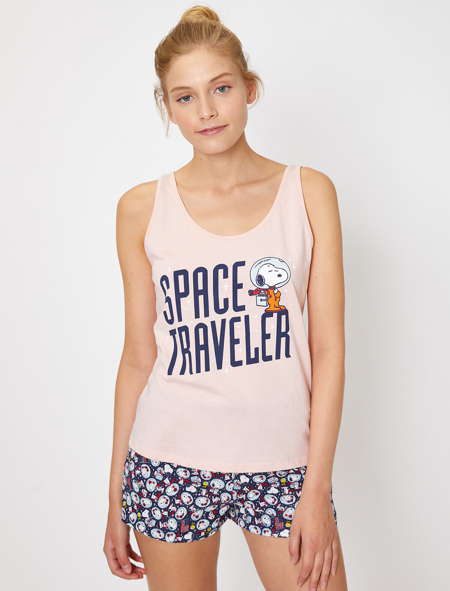   Snoopy Lisanslı Baskılı Pijama Seti