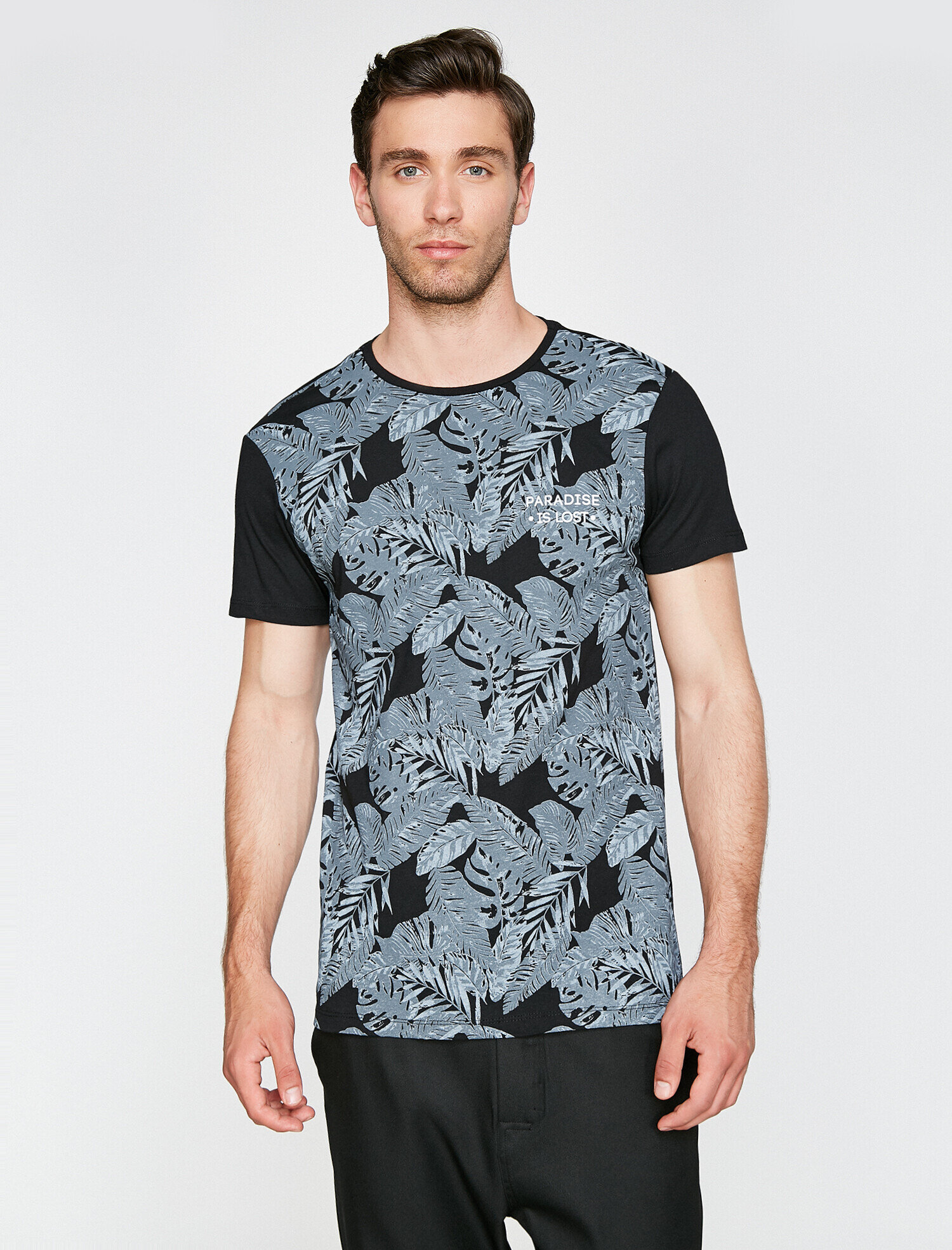   Desenli Tişört Kısa Kollu