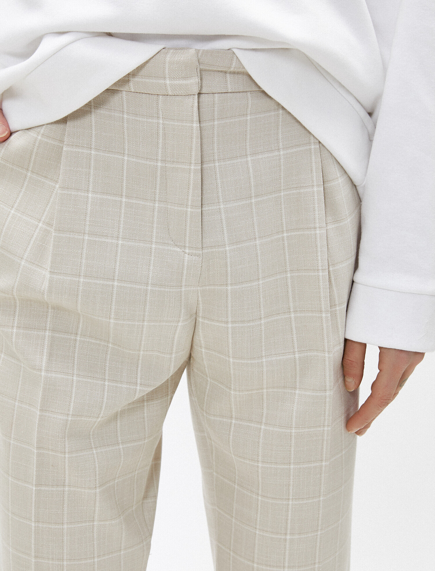   Kareli Pilili Havuç Pantolon