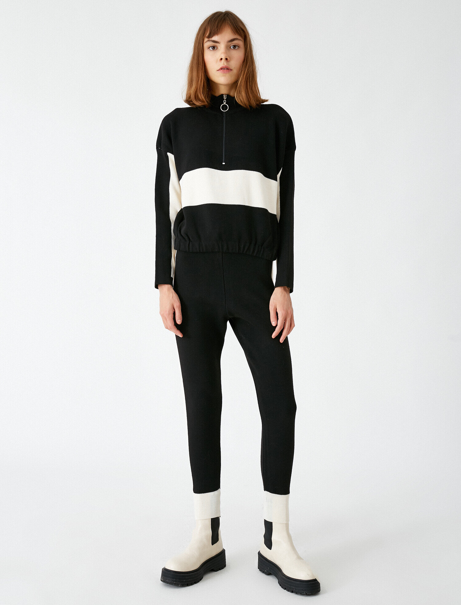   Şerit Detaylı Triko Pantolon Takım