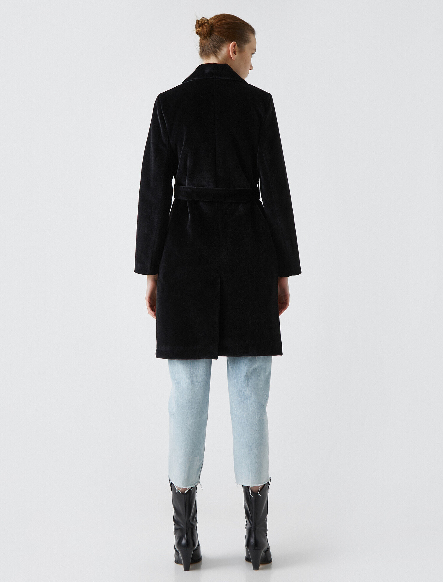   Kemerli Cep Detaylı Kaban