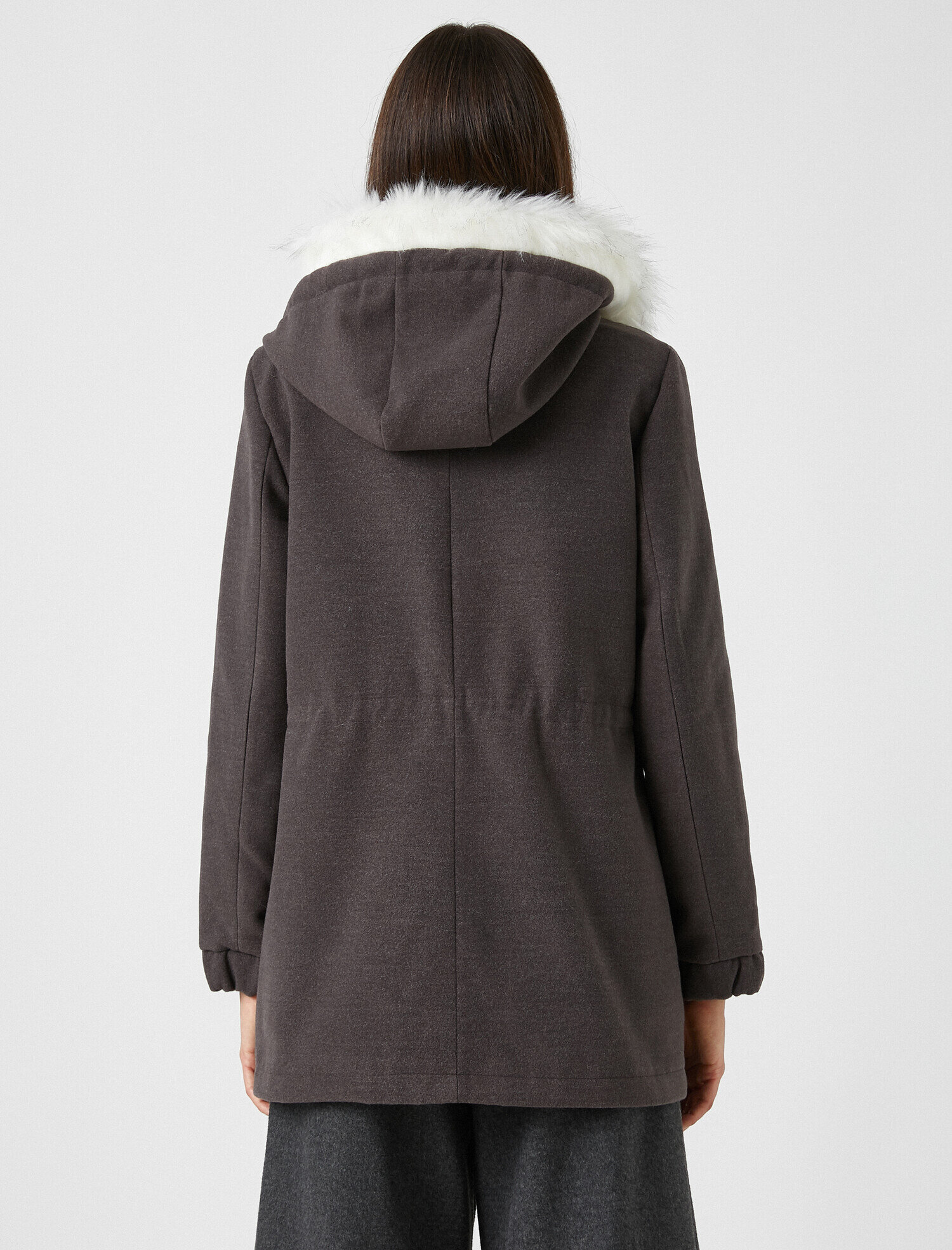   Suni Kürk Detaylı Kapüşonlu Kaşe Kaban